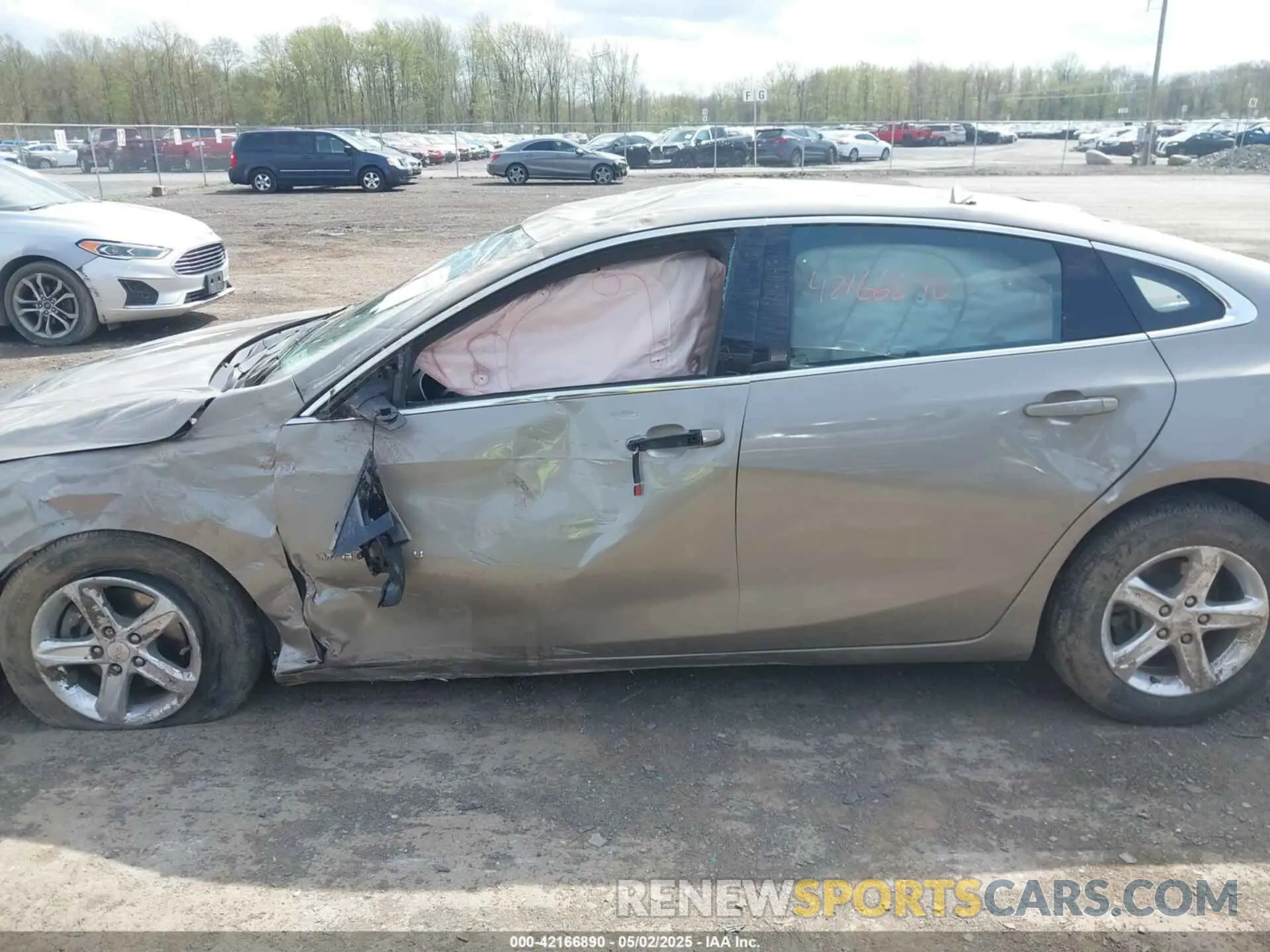 13 Photograph of a damaged car 1G1ZB5ST2NF190550 CHEVROLET MALIBU 2022