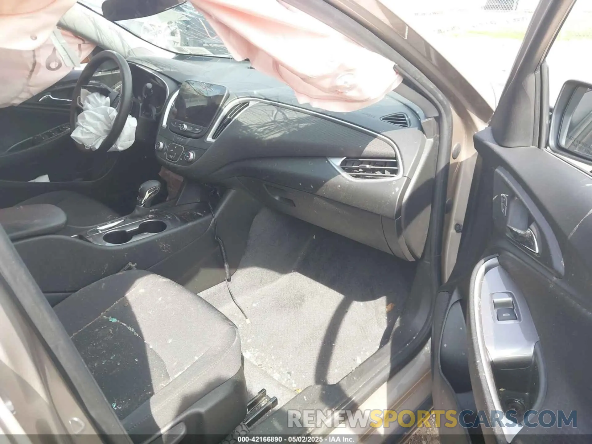 5 Photograph of a damaged car 1G1ZB5ST2NF190550 CHEVROLET MALIBU 2022