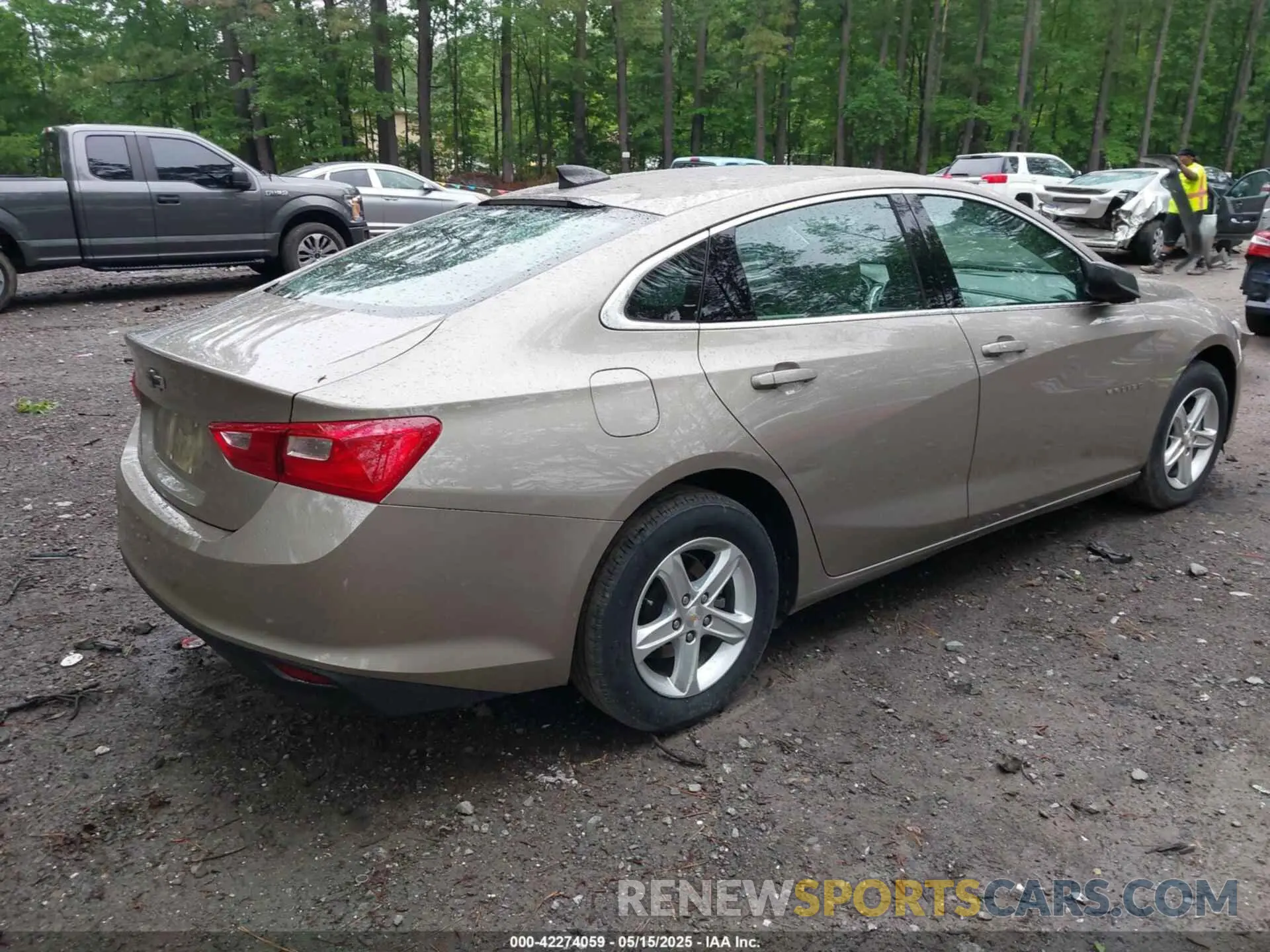4 Photograph of a damaged car 1G1ZB5ST2NF214832 CHEVROLET MALIBU 2022