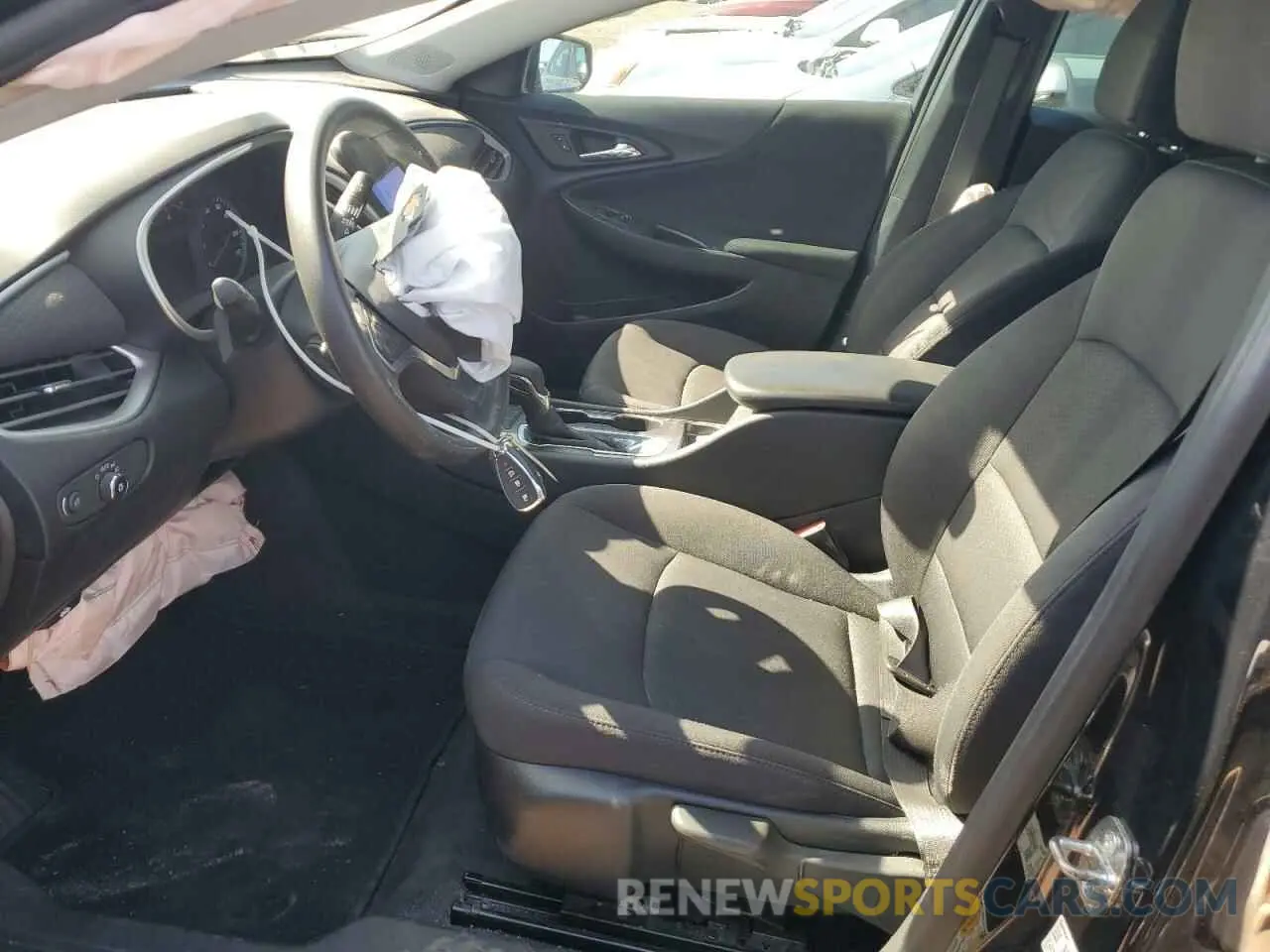 7 Photograph of a damaged car 1G1ZB5ST3NF190489 CHEVROLET MALIBU 2022