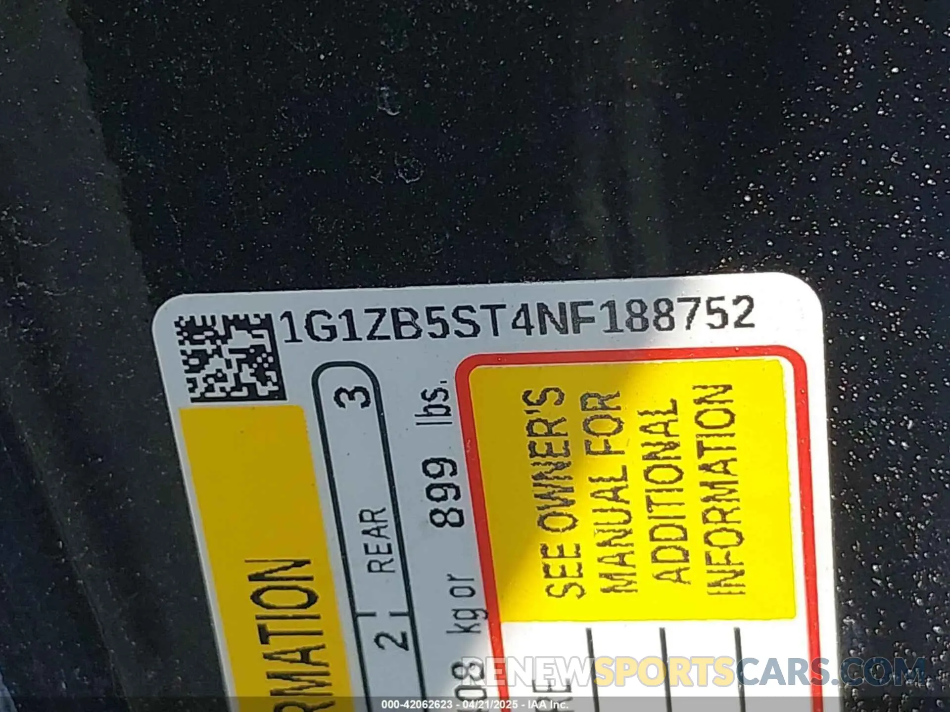 9 Photograph of a damaged car 1G1ZB5ST4NF188752 CHEVROLET MALIBU 2022