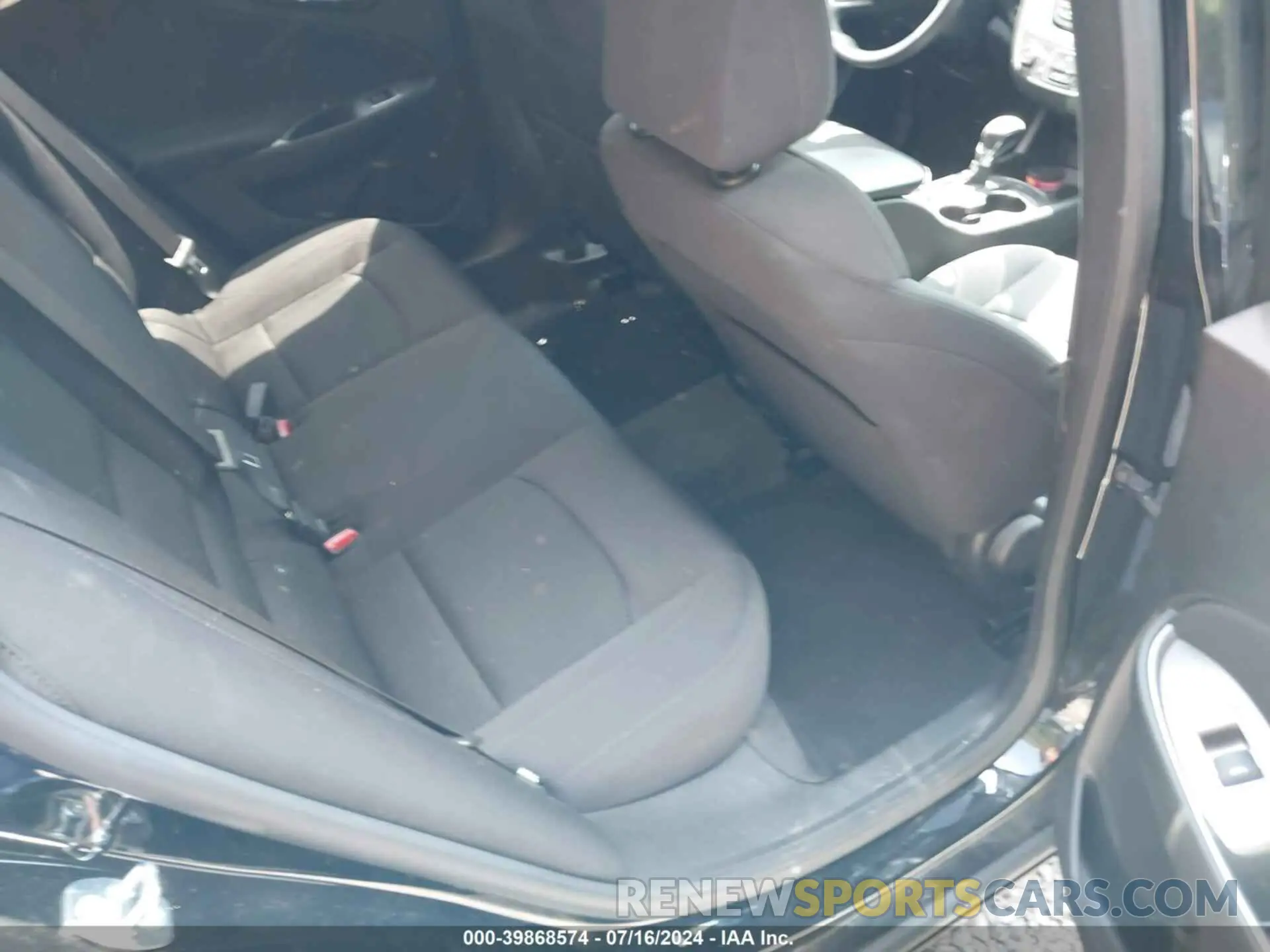 8 Photograph of a damaged car 1G1ZB5ST4NF189061 CHEVROLET MALIBU 2022