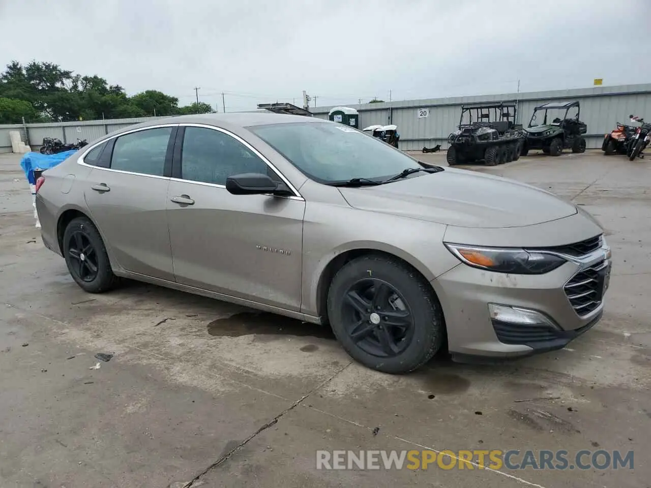 4 Photograph of a damaged car 1G1ZB5ST4NF192283 CHEVROLET MALIBU 2022