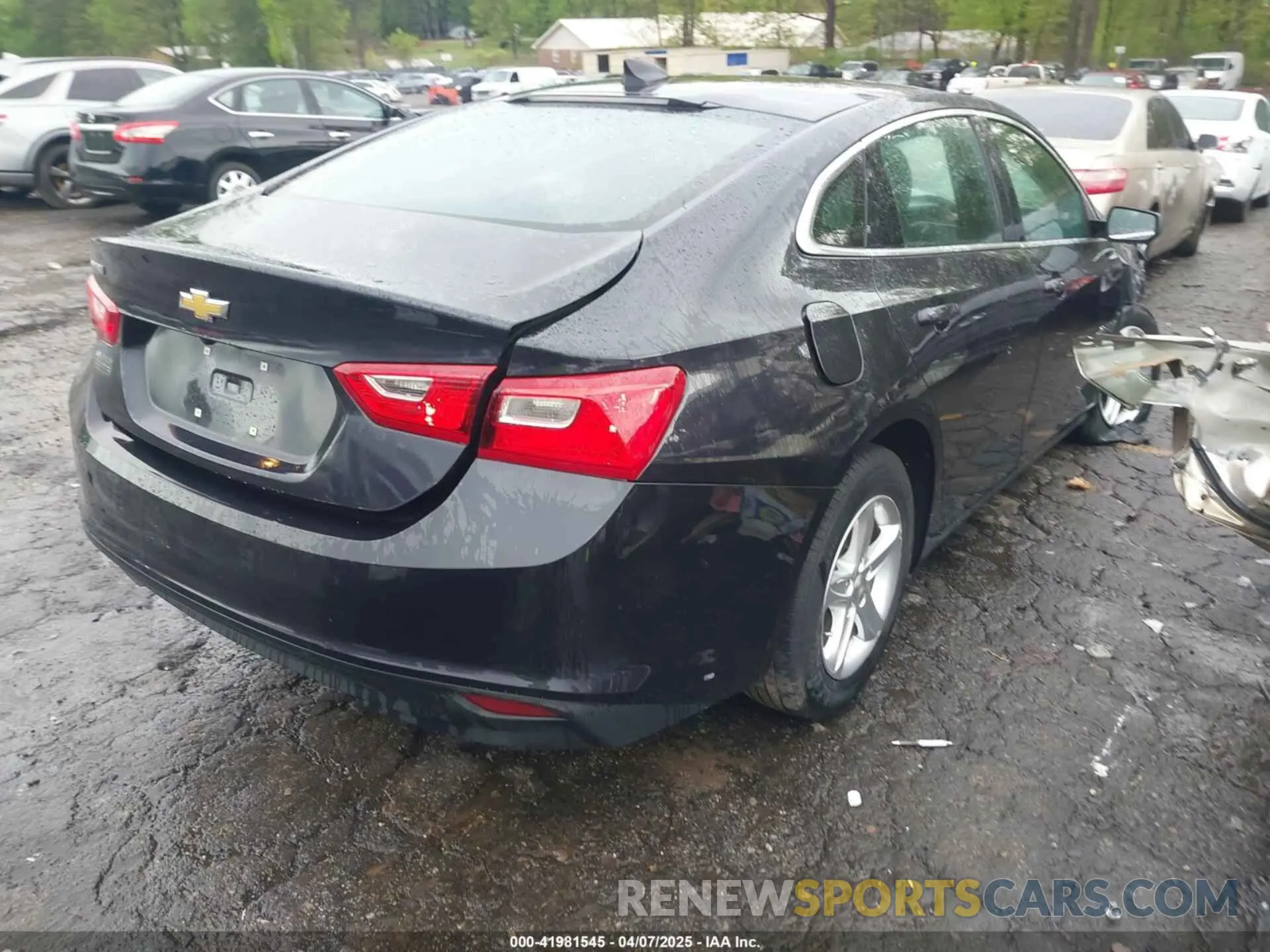 4 Photograph of a damaged car 1G1ZB5ST5NF191840 CHEVROLET MALIBU 2022