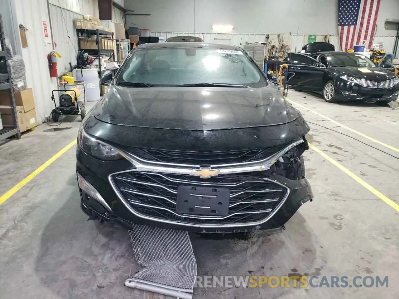 5 Photograph of a damaged car 1G1ZB5ST5NF215201 CHEVROLET MALIBU 2022