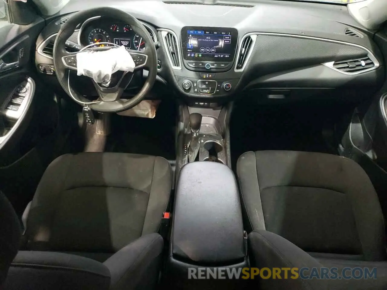 8 Photograph of a damaged car 1G1ZB5ST5NF215201 CHEVROLET MALIBU 2022