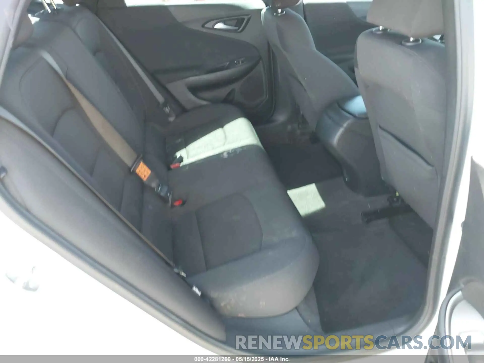 8 Photograph of a damaged car 1G1ZB5ST6NF209505 CHEVROLET MALIBU 2022