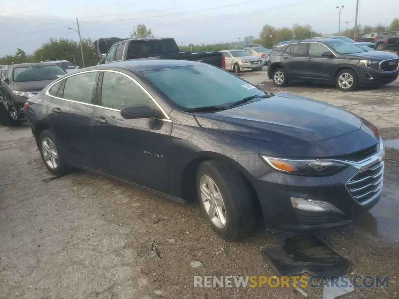4 Photograph of a damaged car 1G1ZB5ST6NF209827 CHEVROLET MALIBU 2022