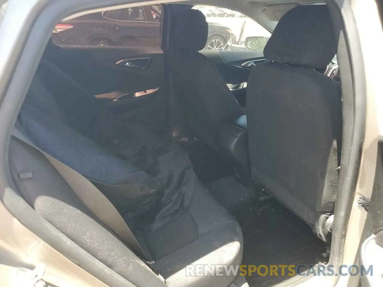 10 Photograph of a damaged car 1G1ZB5ST7NF189152 CHEVROLET MALIBU 2022