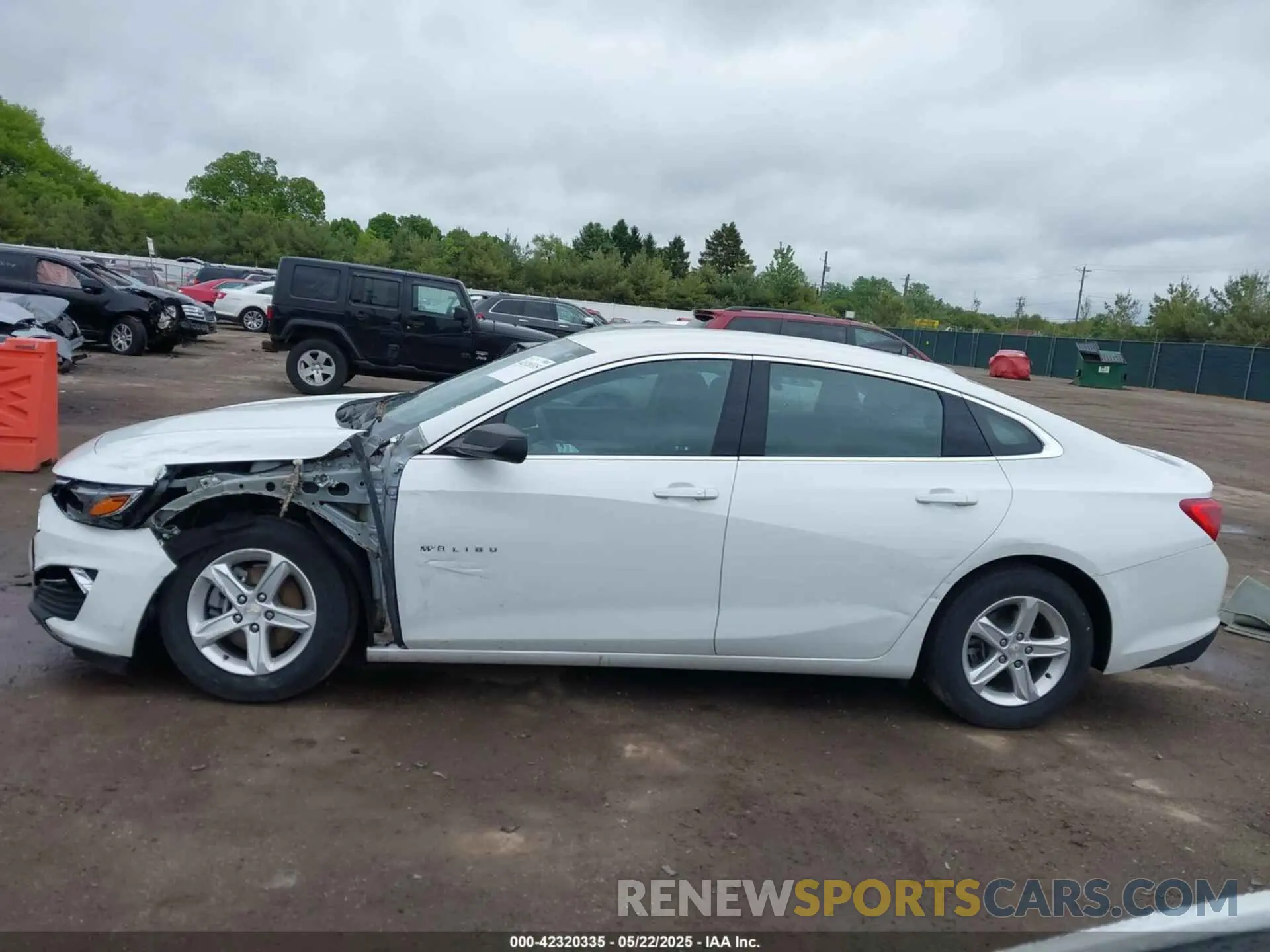 13 Photograph of a damaged car 1G1ZB5ST8NF186308 CHEVROLET MALIBU 2022