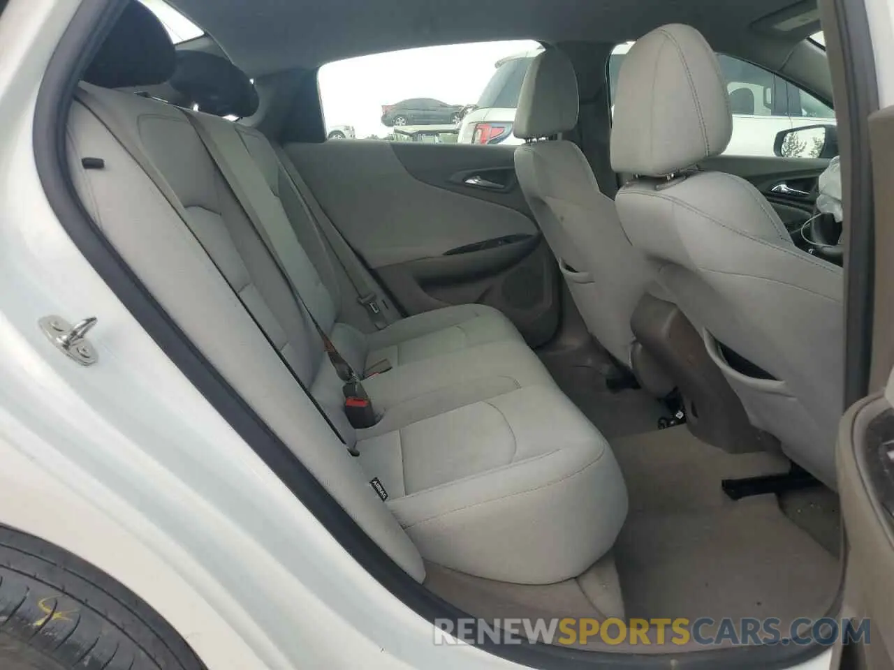 10 Photograph of a damaged car 1G1ZB5ST8NF190519 CHEVROLET MALIBU 2022