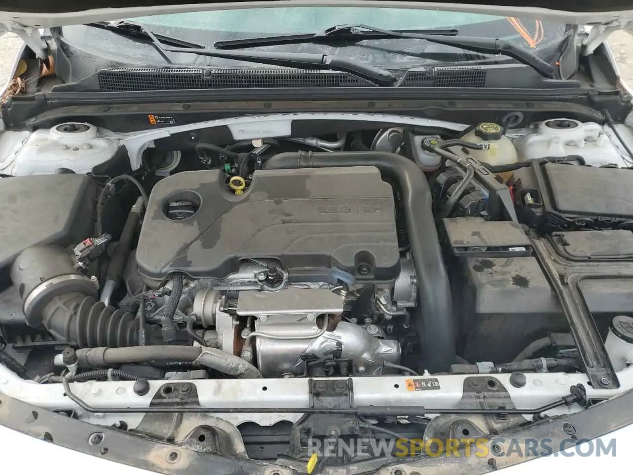 11 Photograph of a damaged car 1G1ZC5ST0NF175347 CHEVROLET MALIBU 2022
