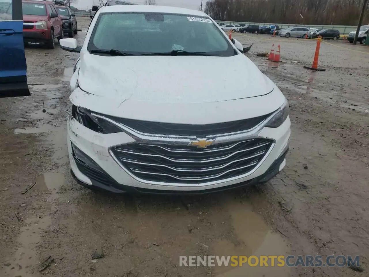 5 Photograph of a damaged car 1G1ZC5ST1NF175776 CHEVROLET MALIBU 2022