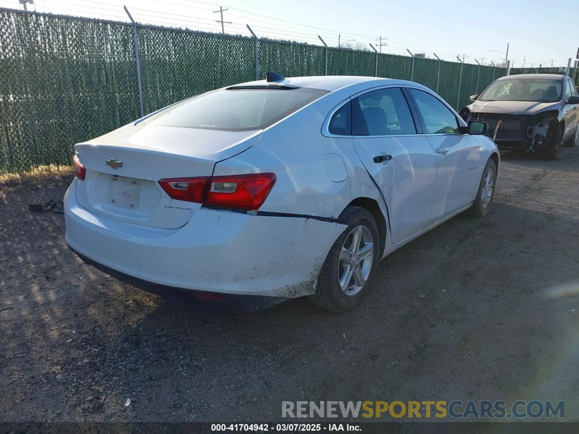 4 Photograph of a damaged car 1G1ZC5ST1NF186521 CHEVROLET MALIBU 2022