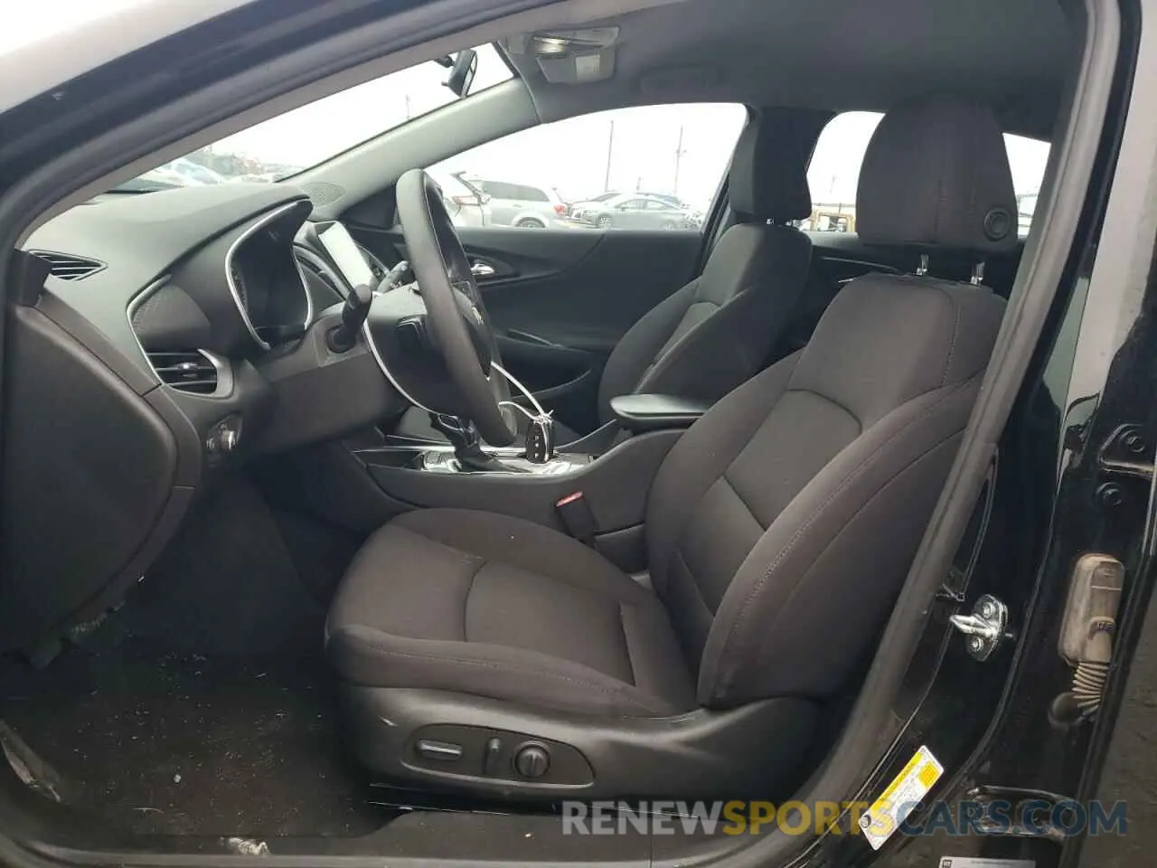 7 Photograph of a damaged car 1G1ZC5ST3NF182261 CHEVROLET MALIBU 2022