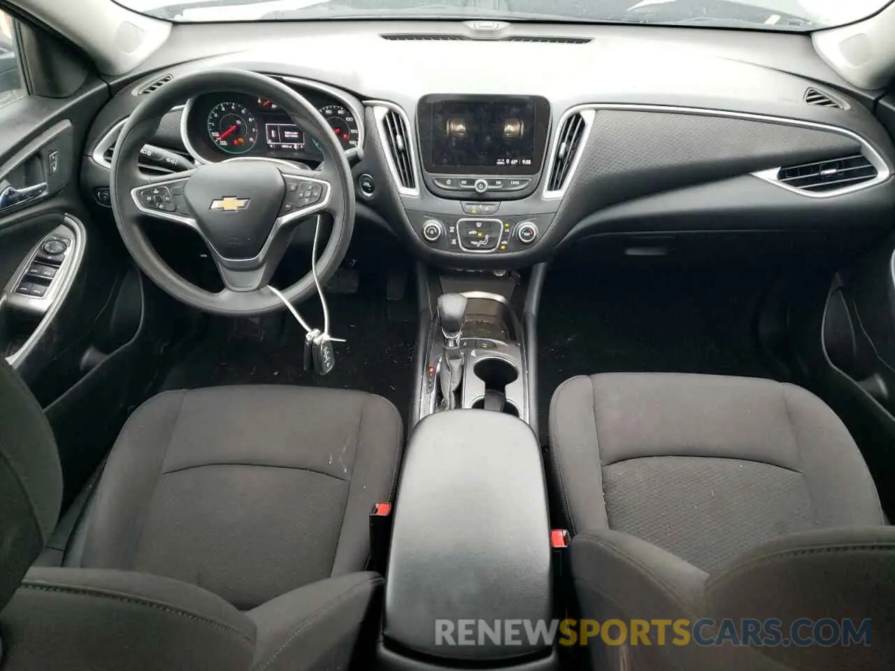 8 Photograph of a damaged car 1G1ZC5ST3NF182261 CHEVROLET MALIBU 2022