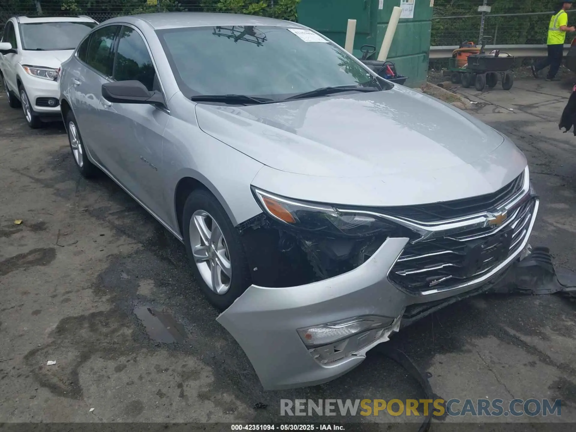 17 Photograph of a damaged car 1G1ZC5ST4NF148507 CHEVROLET MALIBU 2022