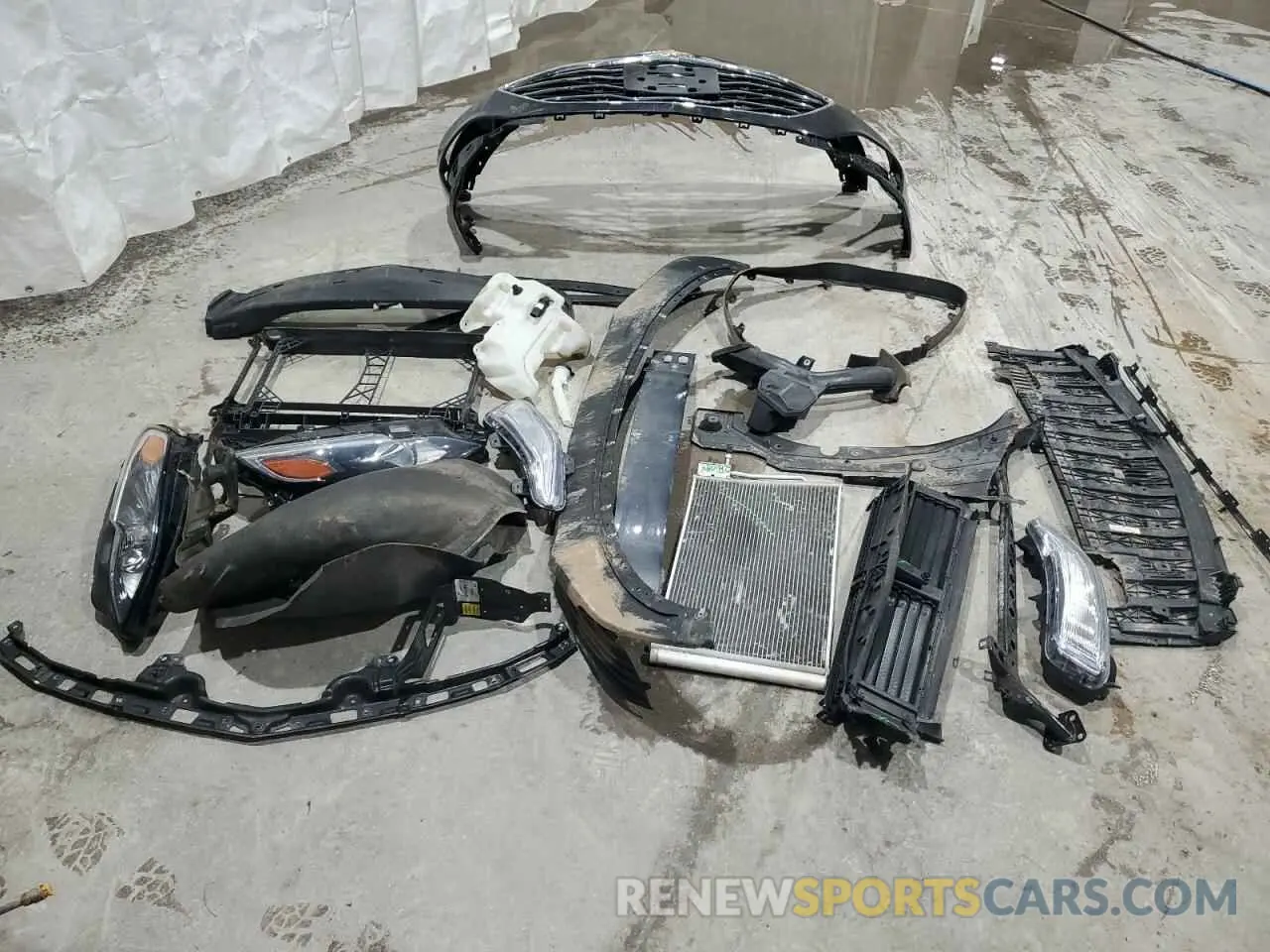 12 Photograph of a damaged car 1G1ZC5ST4NF176615 CHEVROLET MALIBU 2022