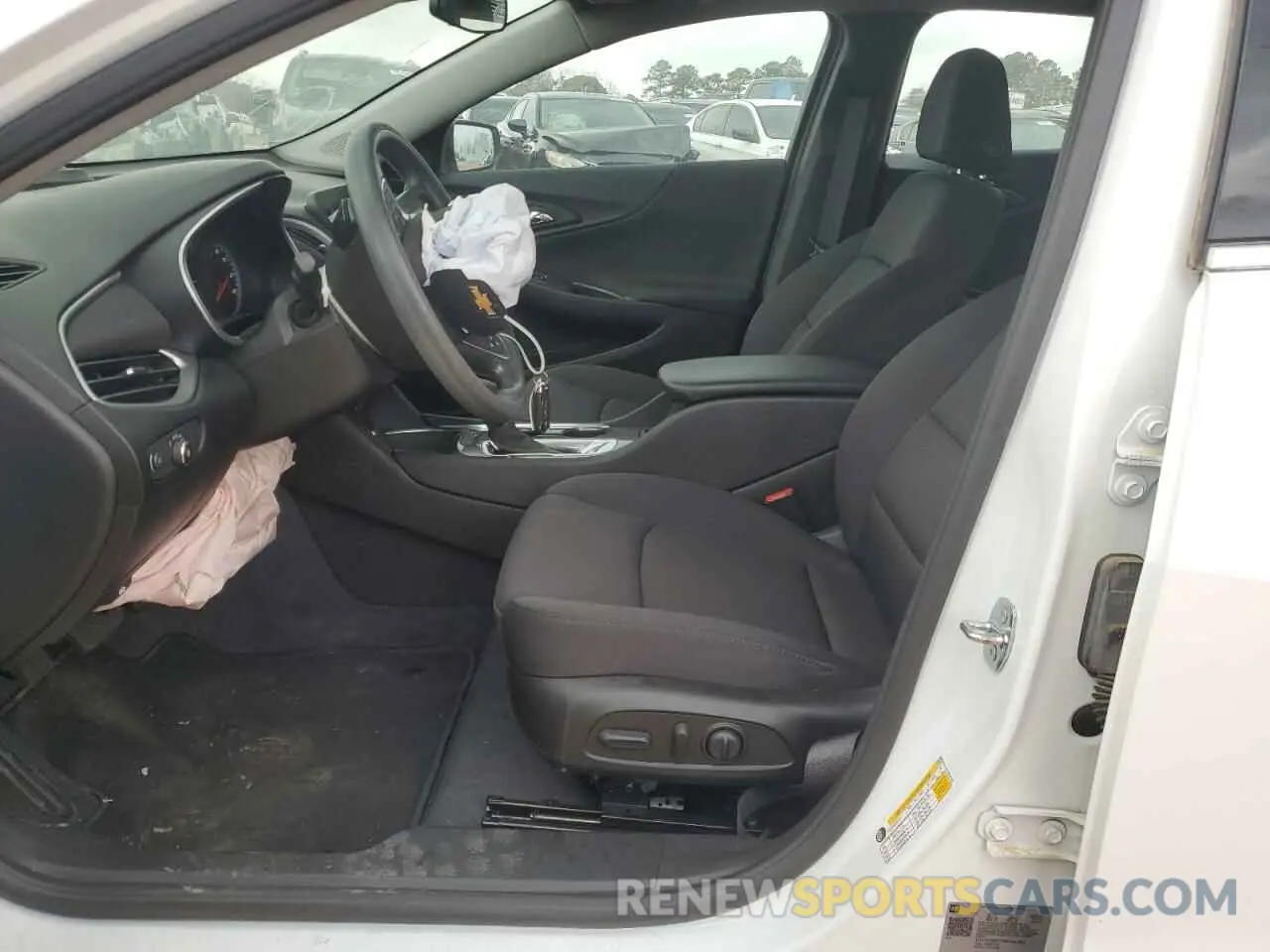 7 Photograph of a damaged car 1G1ZC5ST7NF151403 CHEVROLET MALIBU 2022