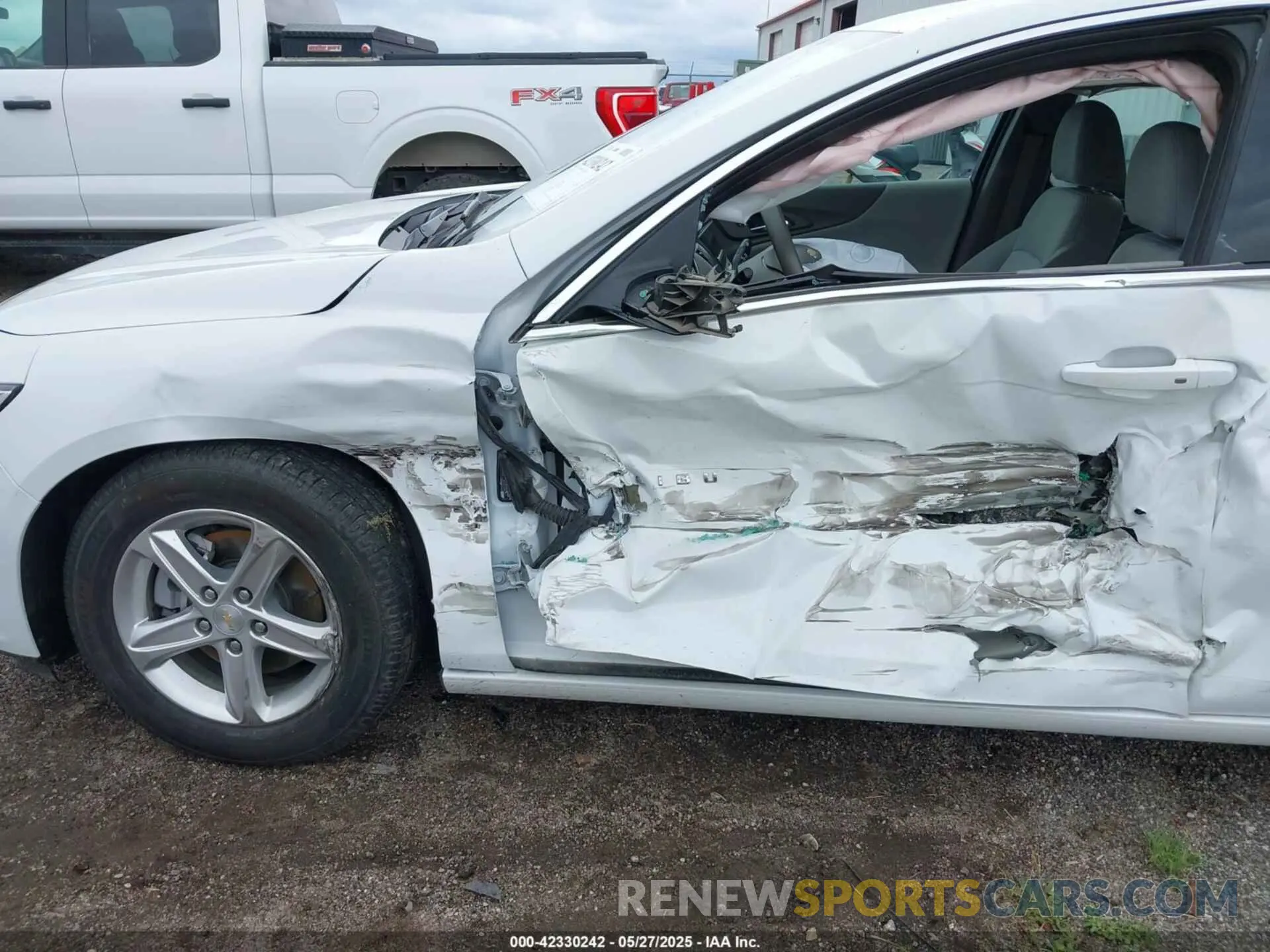 6 Photograph of a damaged car 1G1ZC5ST7NF179492 CHEVROLET MALIBU 2022