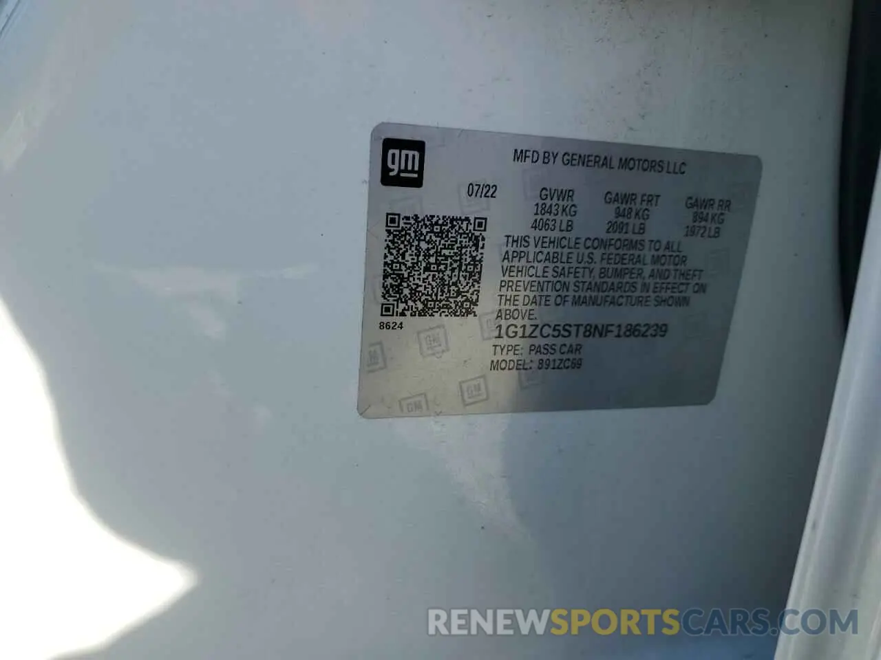 13 Photograph of a damaged car 1G1ZC5ST8NF186239 CHEVROLET MALIBU 2022
