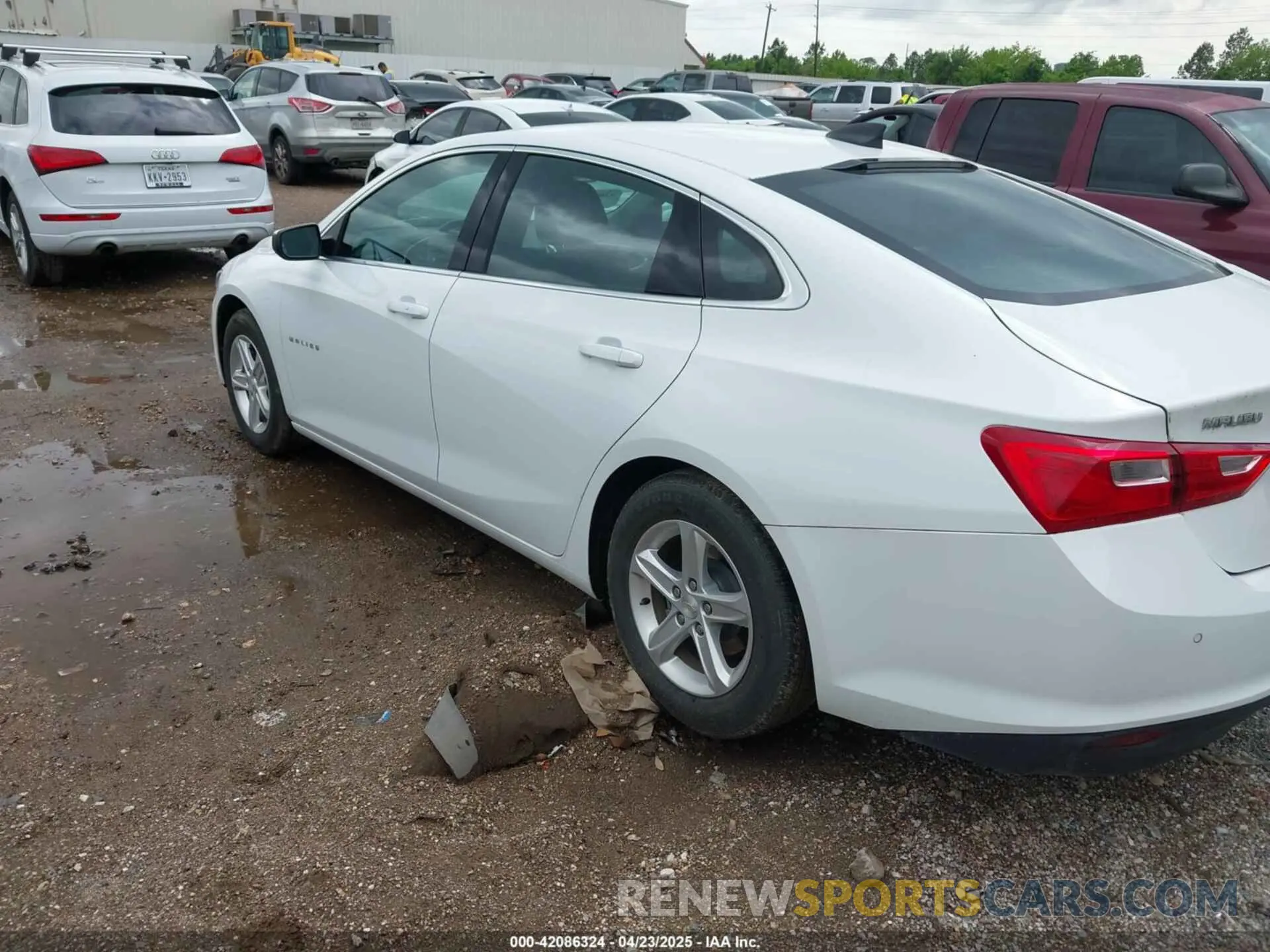 3 Photograph of a damaged car 1G1ZC5ST9NF151385 CHEVROLET MALIBU 2022