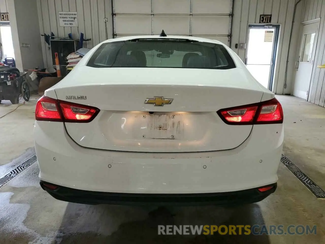 6 Photograph of a damaged car 1G1ZC5ST9NF178621 CHEVROLET MALIBU 2022