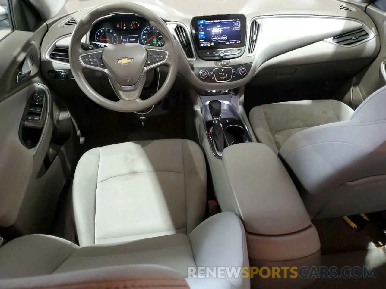 8 Photograph of a damaged car 1G1ZC5ST9NF178621 CHEVROLET MALIBU 2022