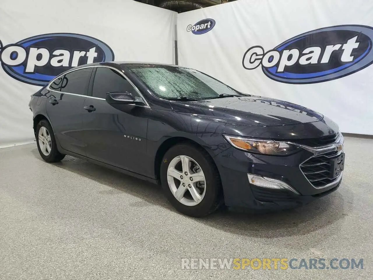 4 Photograph of a damaged car 1G1ZC5ST9NF185715 CHEVROLET MALIBU 2022