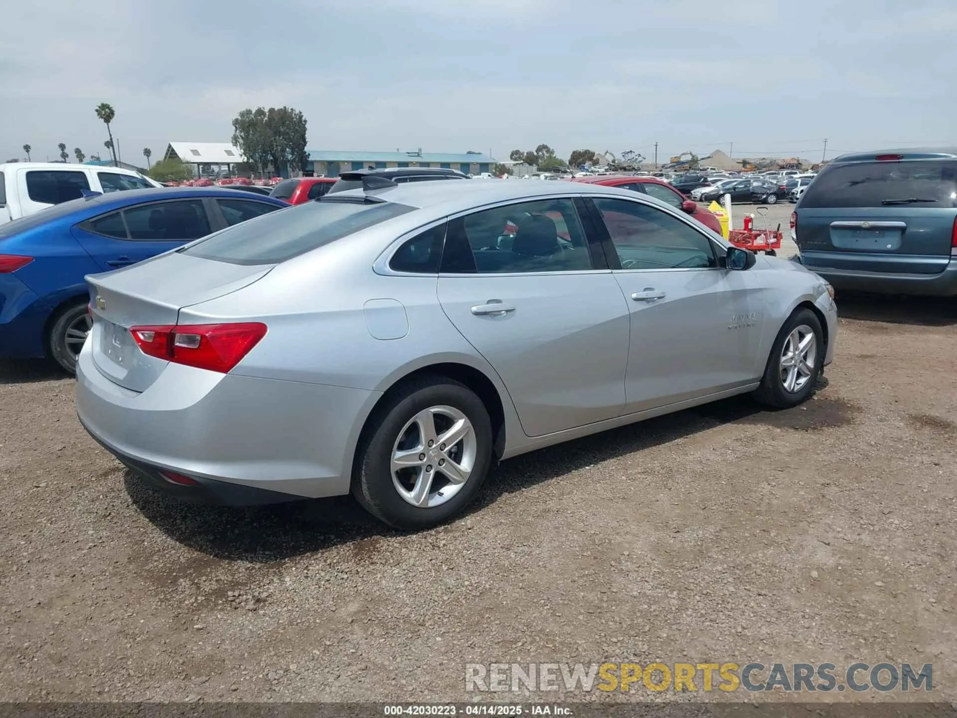 4 Photograph of a damaged car 1G1ZC5STXNF147474 CHEVROLET MALIBU 2022