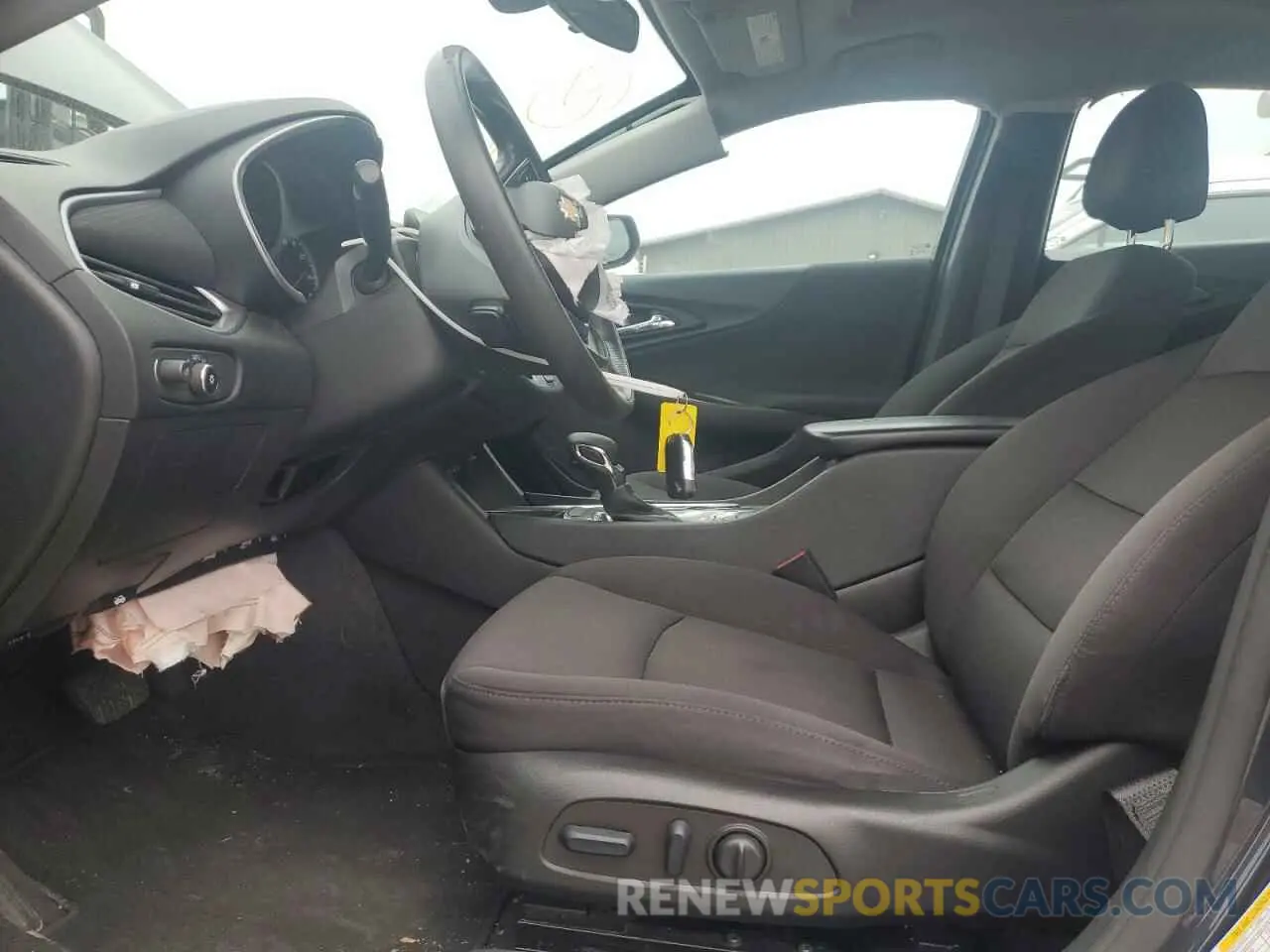 7 Photograph of a damaged car 1G1ZD5ST0NF135623 CHEVROLET MALIBU 2022