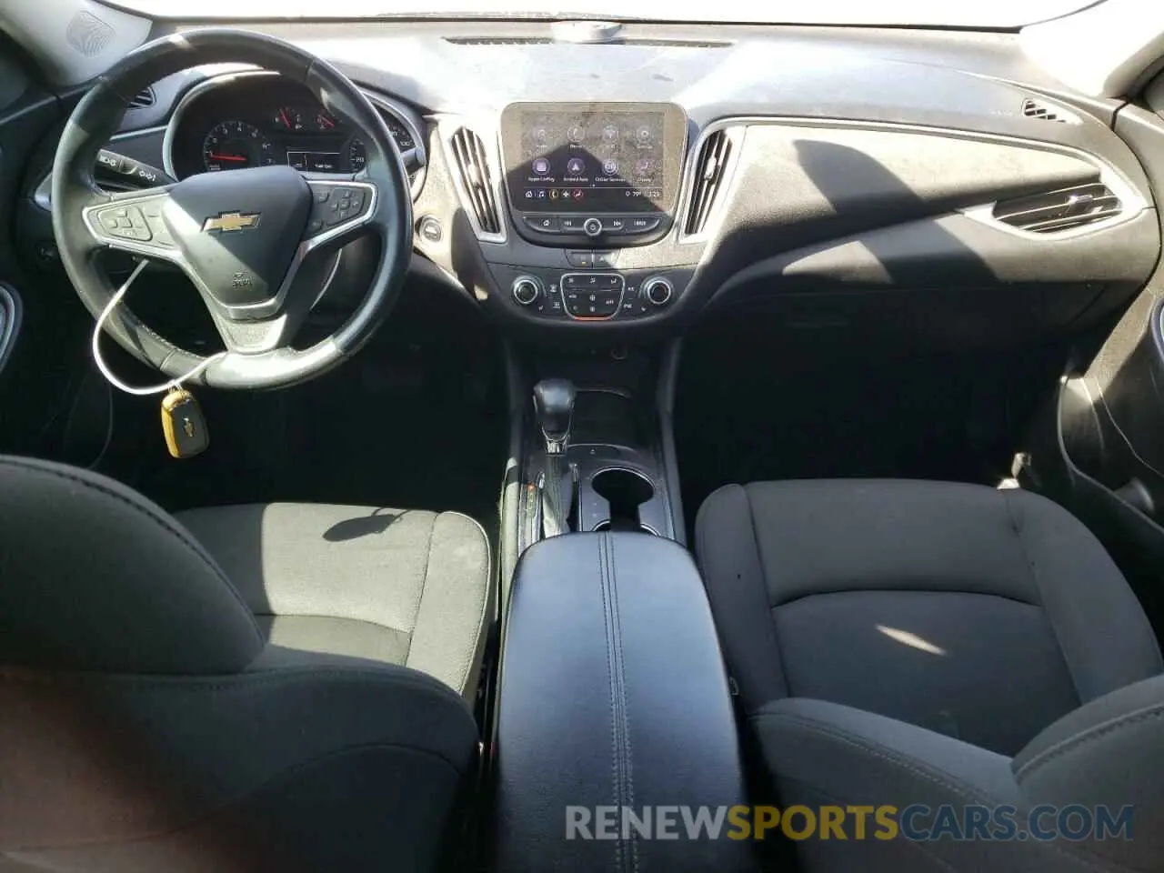 8 Photograph of a damaged car 1G1ZD5ST0NF145729 CHEVROLET MALIBU 2022