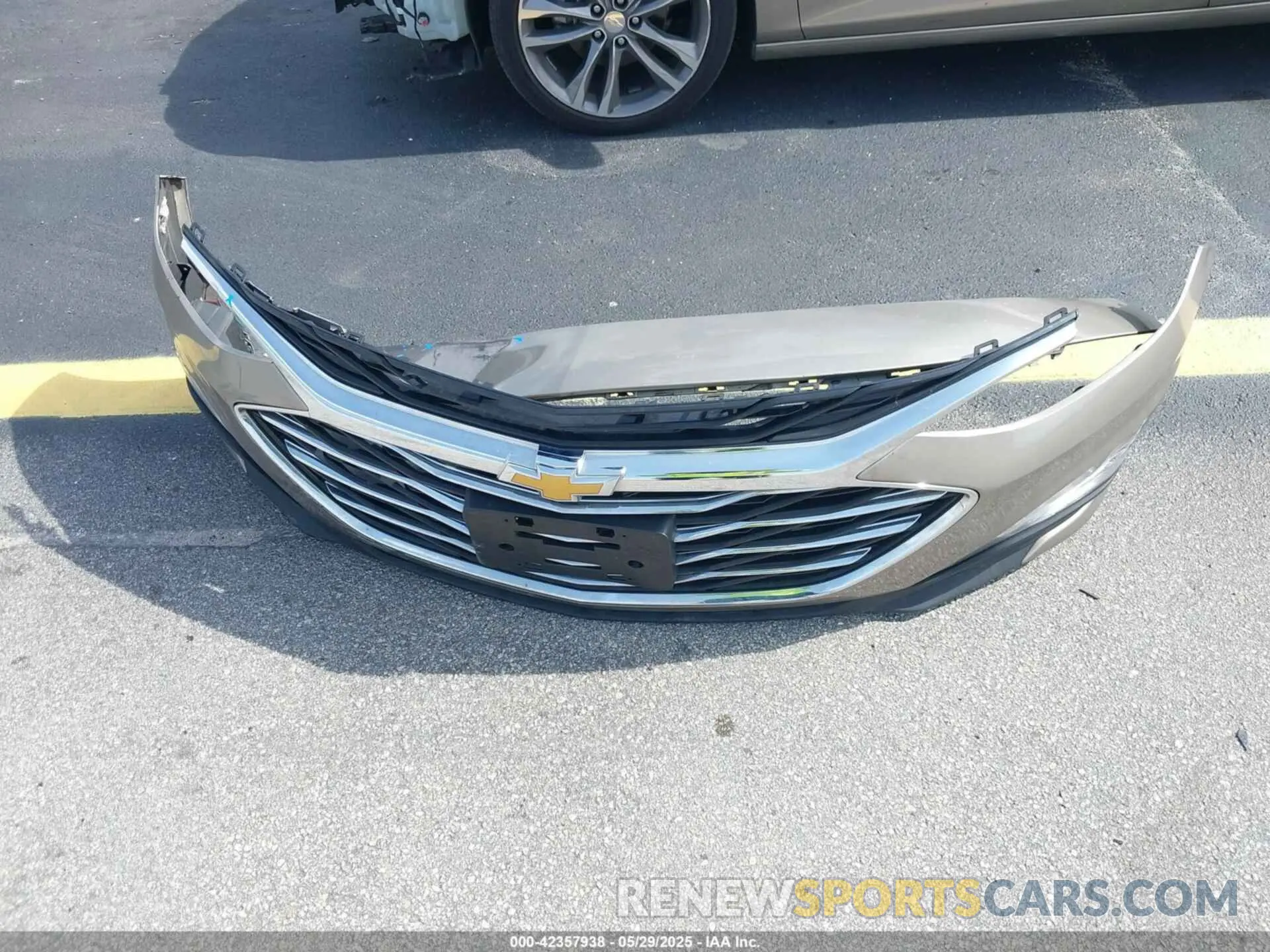 12 Photograph of a damaged car 1G1ZD5ST0NF169397 CHEVROLET MALIBU 2022