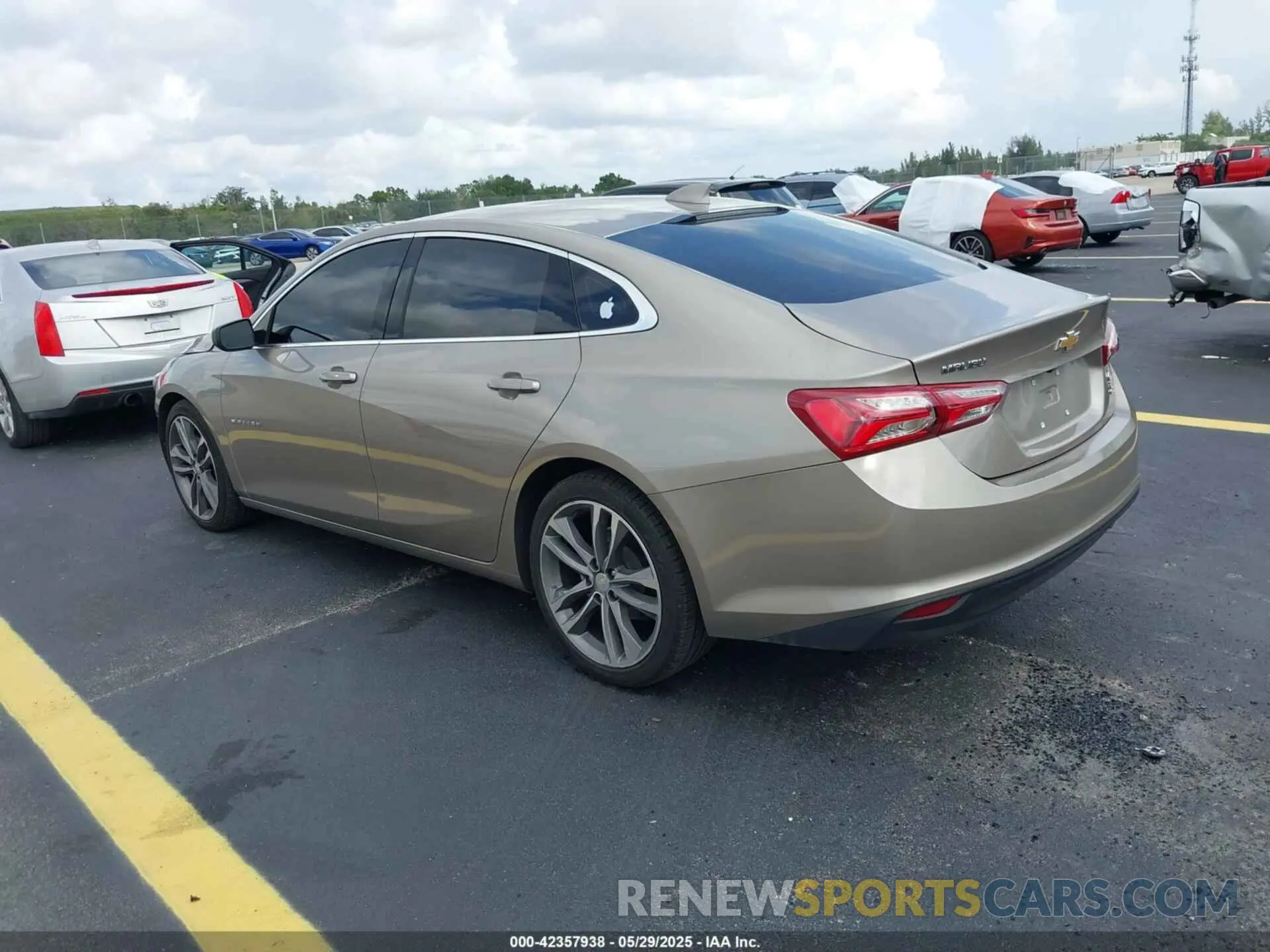 3 Photograph of a damaged car 1G1ZD5ST0NF169397 CHEVROLET MALIBU 2022