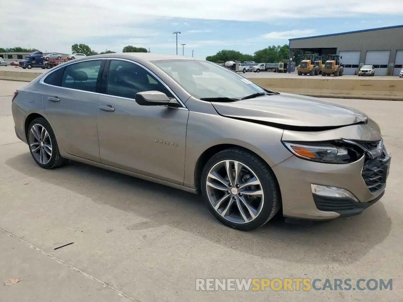 4 Photograph of a damaged car 1G1ZD5ST0NF178150 CHEVROLET MALIBU 2022