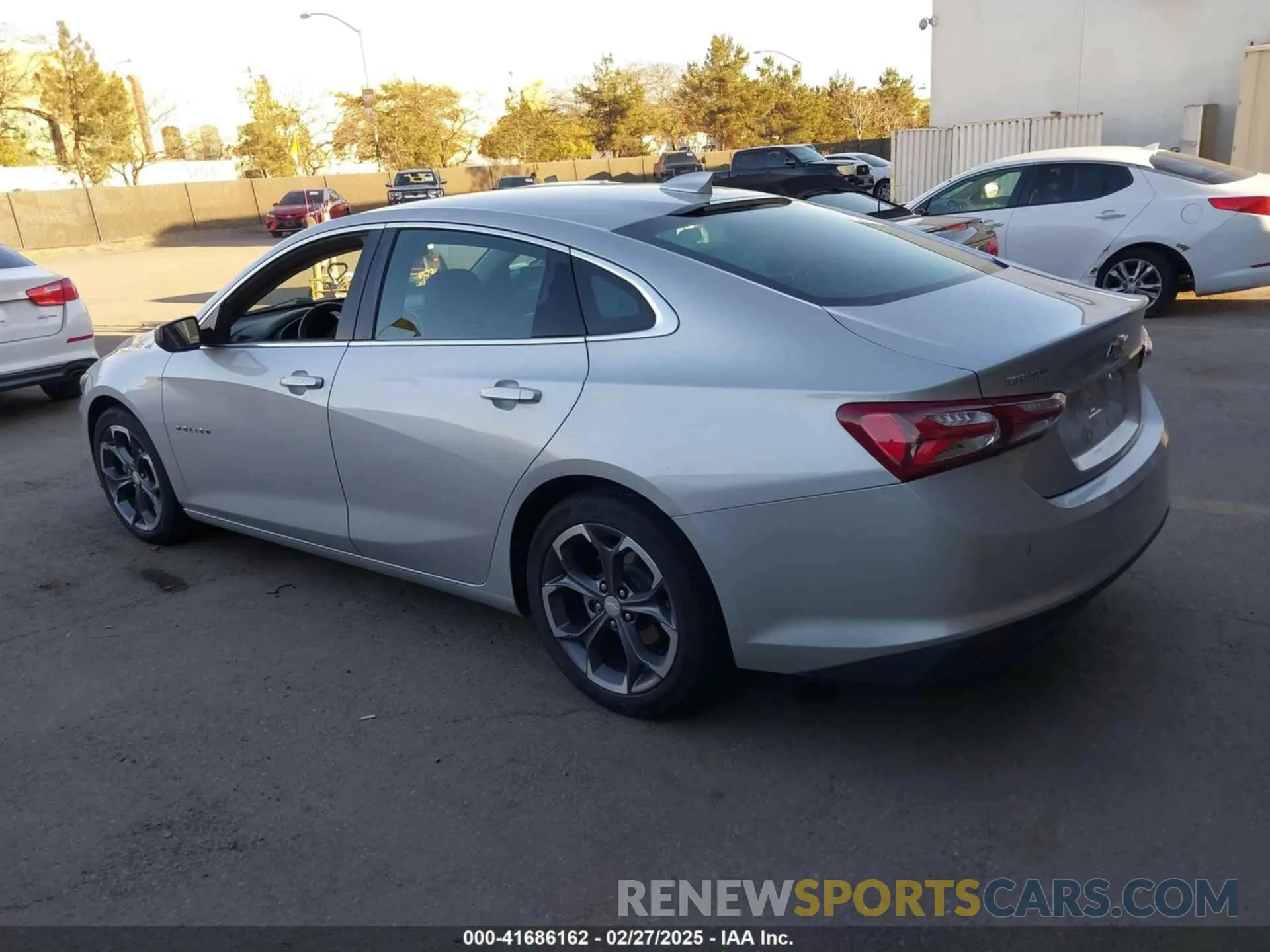 3 Photograph of a damaged car 1G1ZD5ST1NF104283 CHEVROLET MALIBU 2022