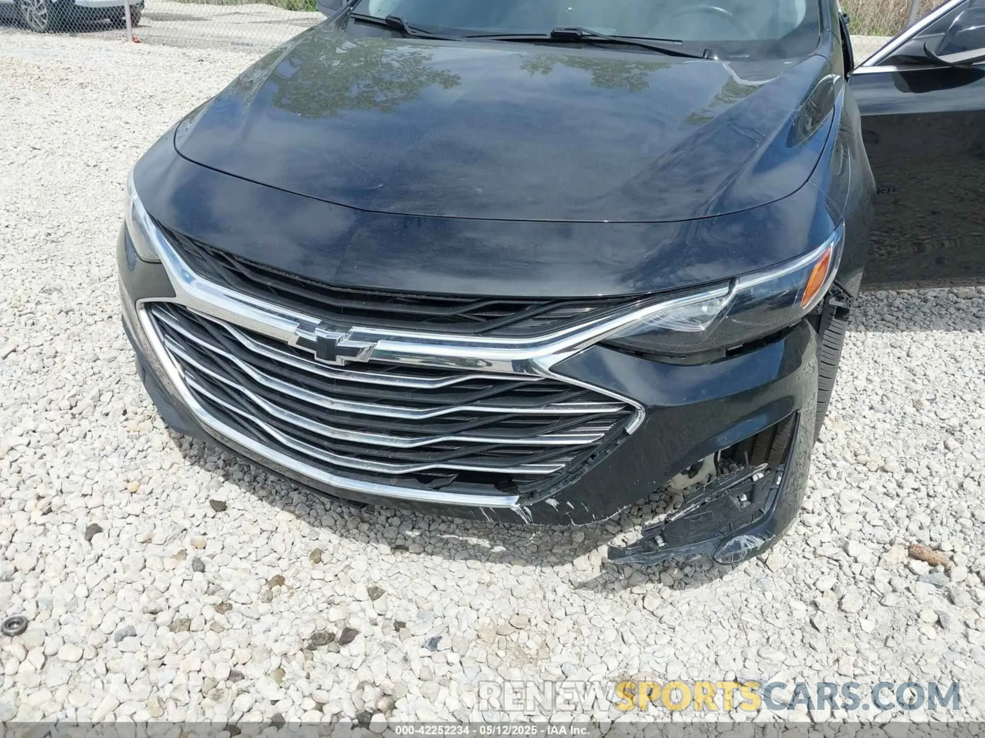 6 Photograph of a damaged car 1G1ZD5ST1NF105644 CHEVROLET MALIBU 2022