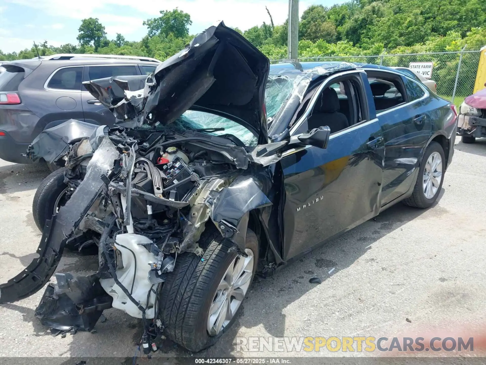 2 Photograph of a damaged car 1G1ZD5ST1NF115980 CHEVROLET MALIBU 2022