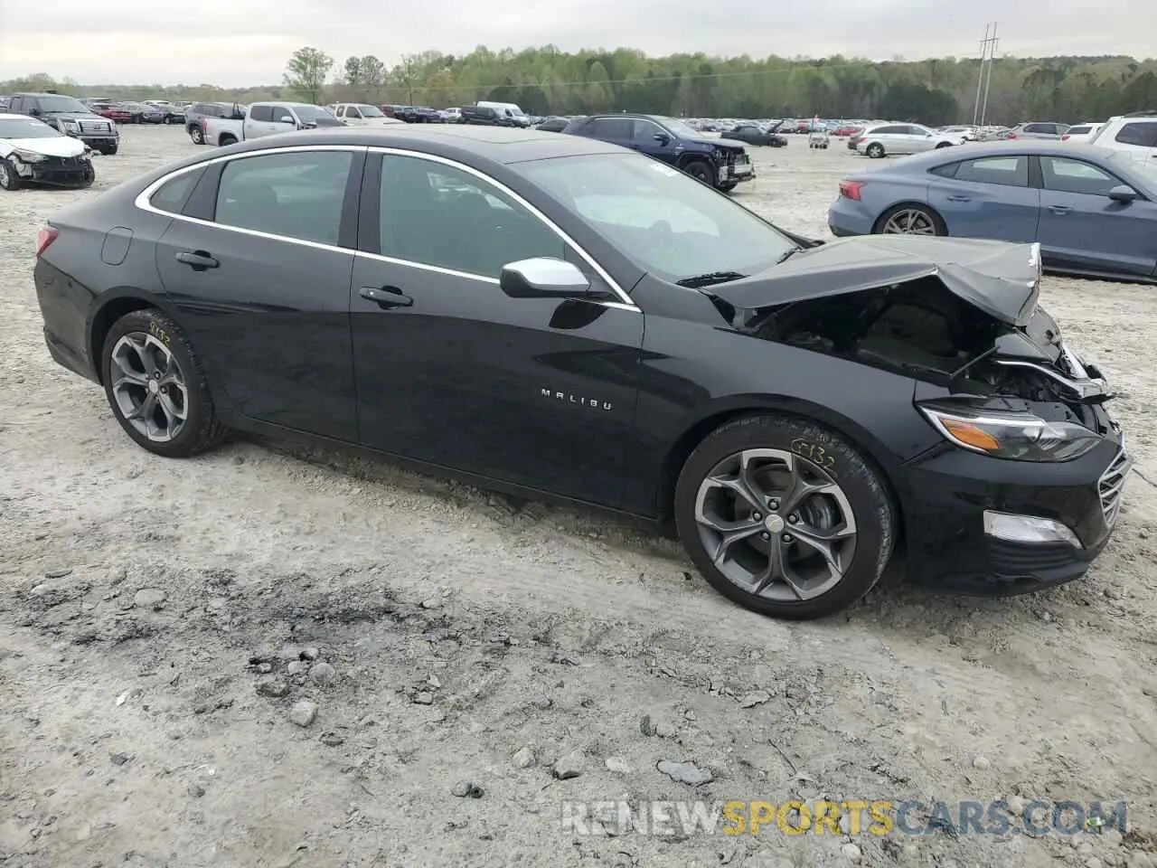 4 Photograph of a damaged car 1G1ZD5ST1NF121598 CHEVROLET MALIBU 2022