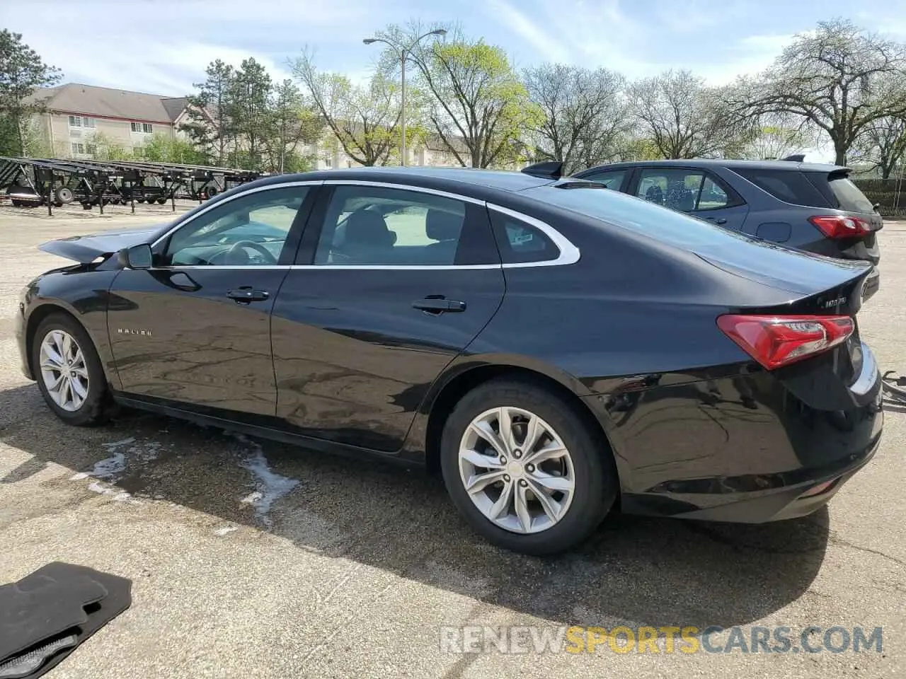 2 Photograph of a damaged car 1G1ZD5ST1NF125554 CHEVROLET MALIBU 2022