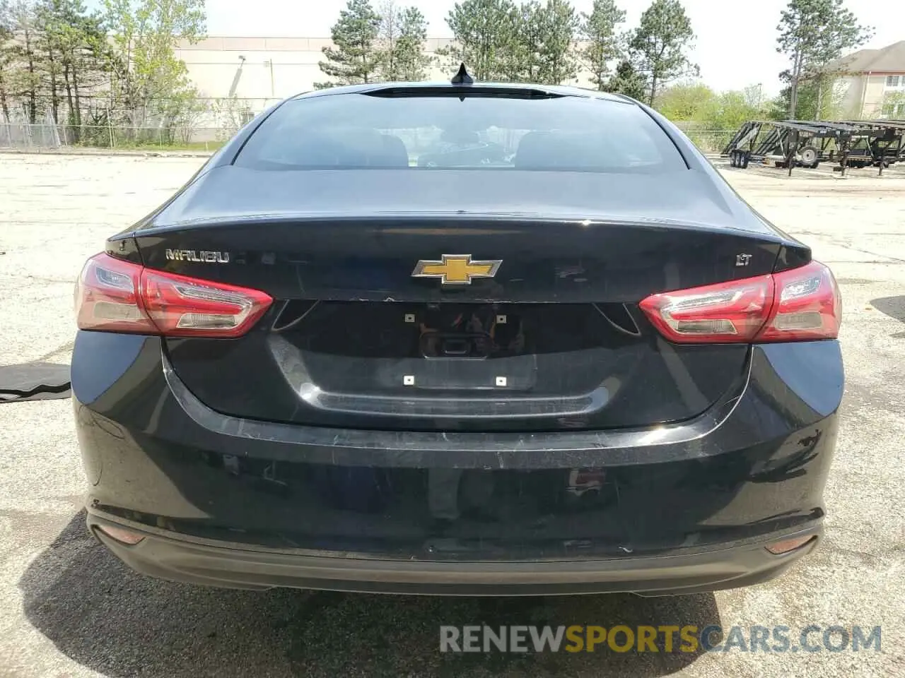6 Photograph of a damaged car 1G1ZD5ST1NF125554 CHEVROLET MALIBU 2022