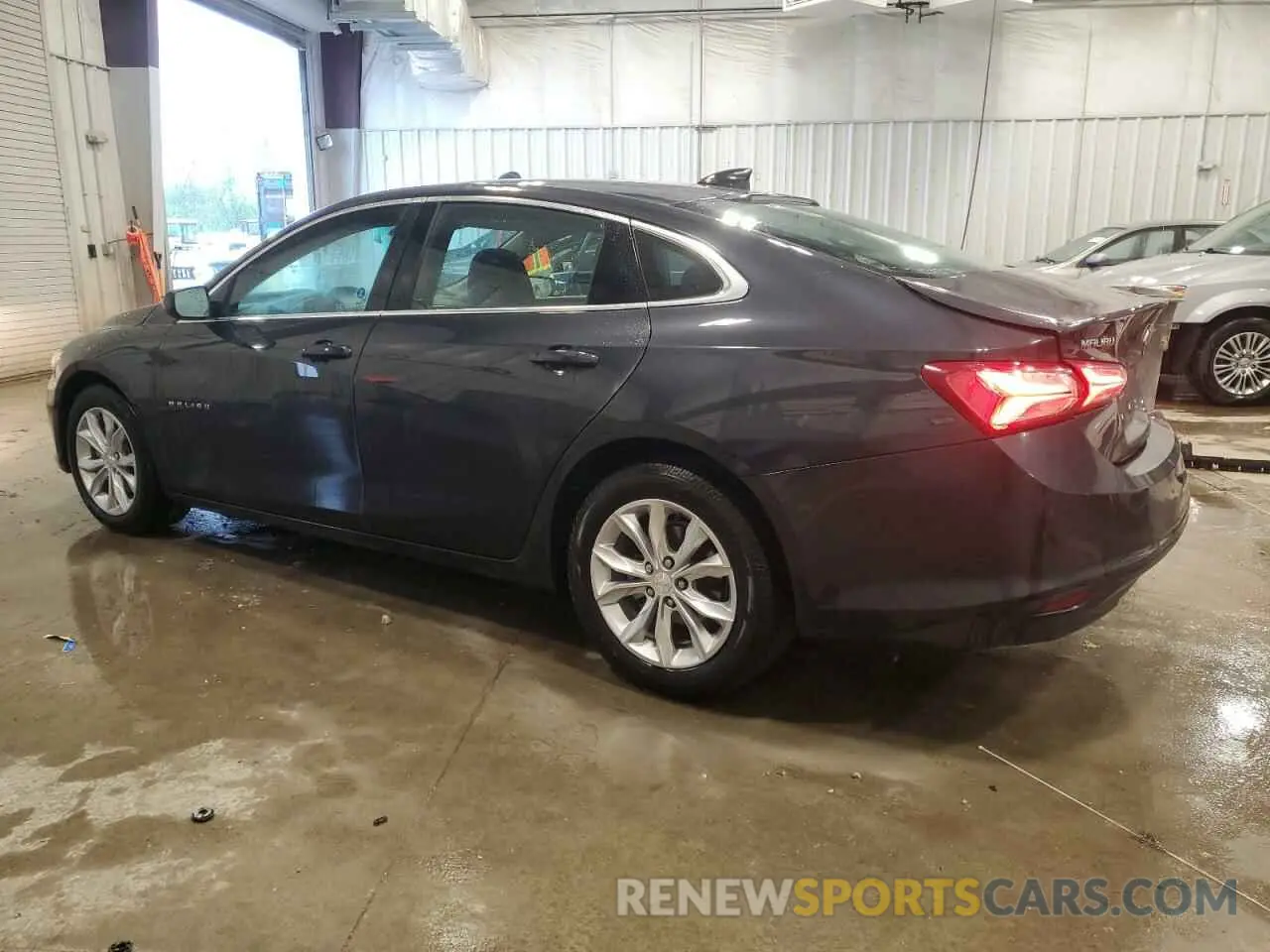 2 Photograph of a damaged car 1G1ZD5ST1NF128082 CHEVROLET MALIBU 2022