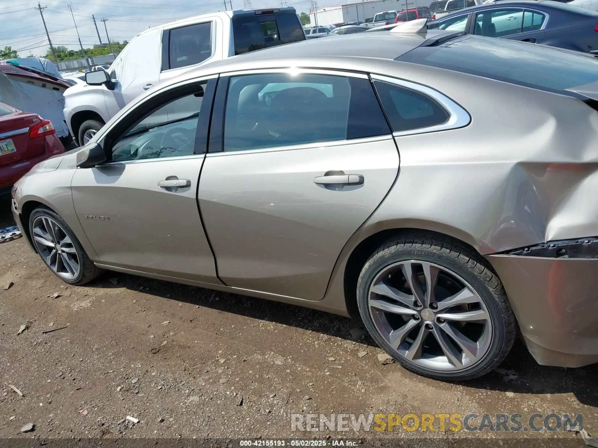 14 Photograph of a damaged car 1G1ZD5ST1NF163494 CHEVROLET MALIBU 2022