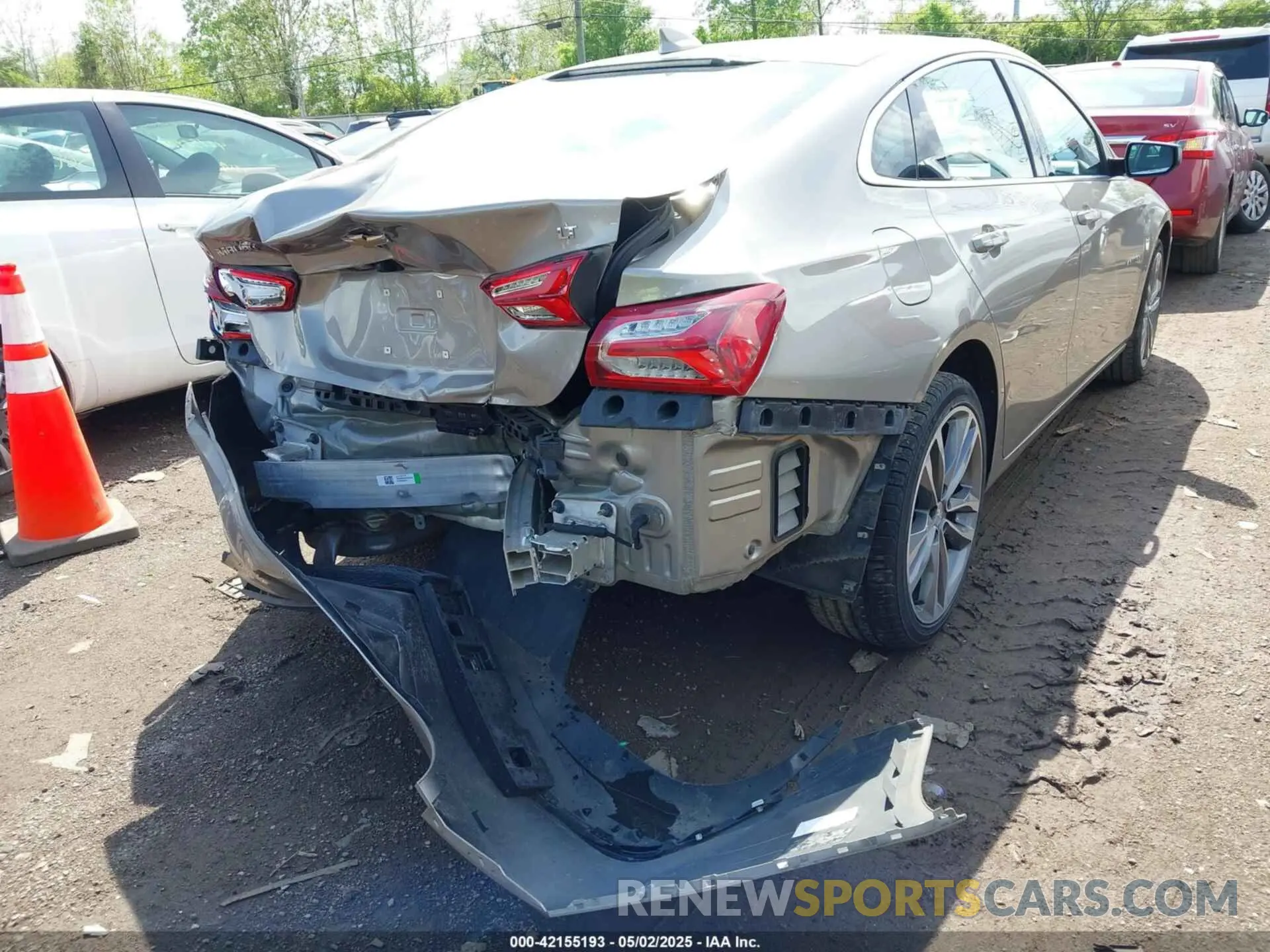 6 Photograph of a damaged car 1G1ZD5ST1NF163494 CHEVROLET MALIBU 2022