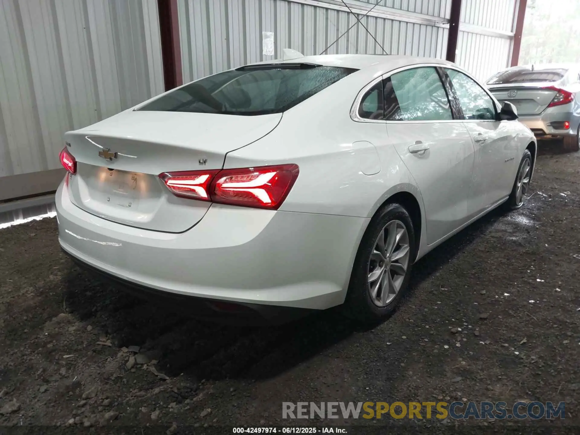 4 Photograph of a damaged car 1G1ZD5ST1NF166766 CHEVROLET MALIBU 2022