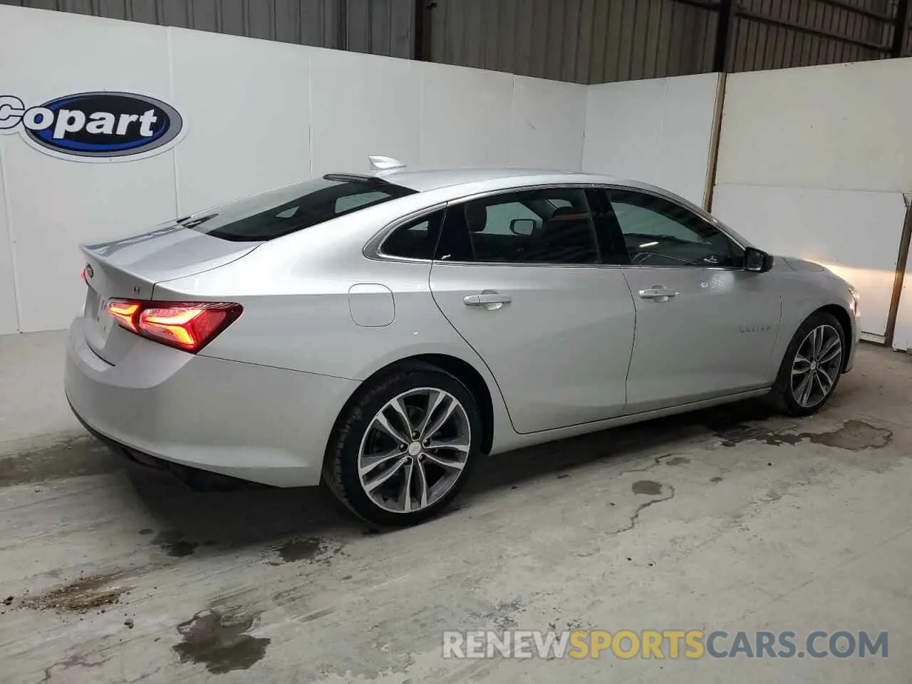 3 Photograph of a damaged car 1G1ZD5ST1NF174138 CHEVROLET MALIBU 2022