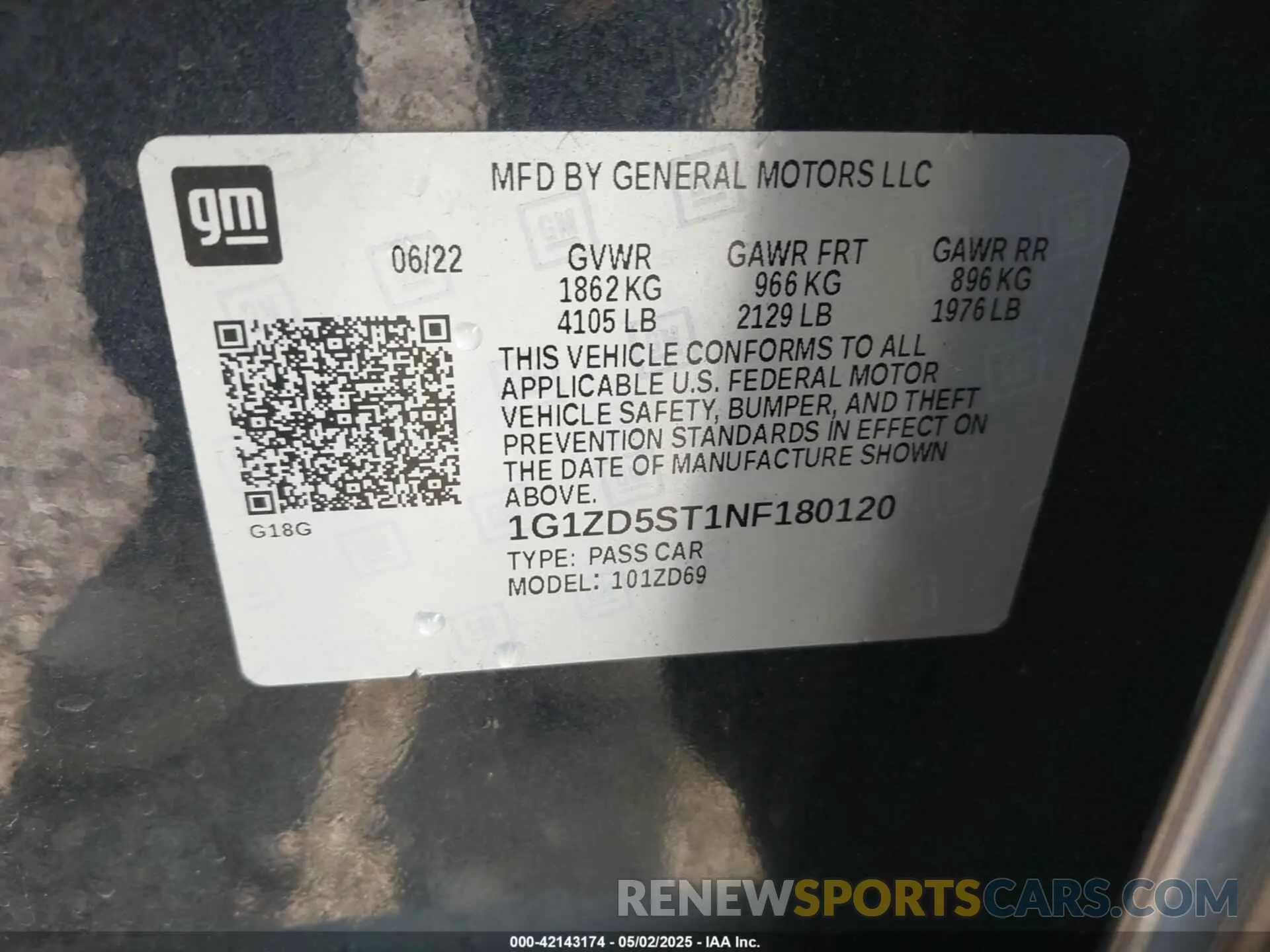 9 Photograph of a damaged car 1G1ZD5ST1NF180120 CHEVROLET MALIBU 2022