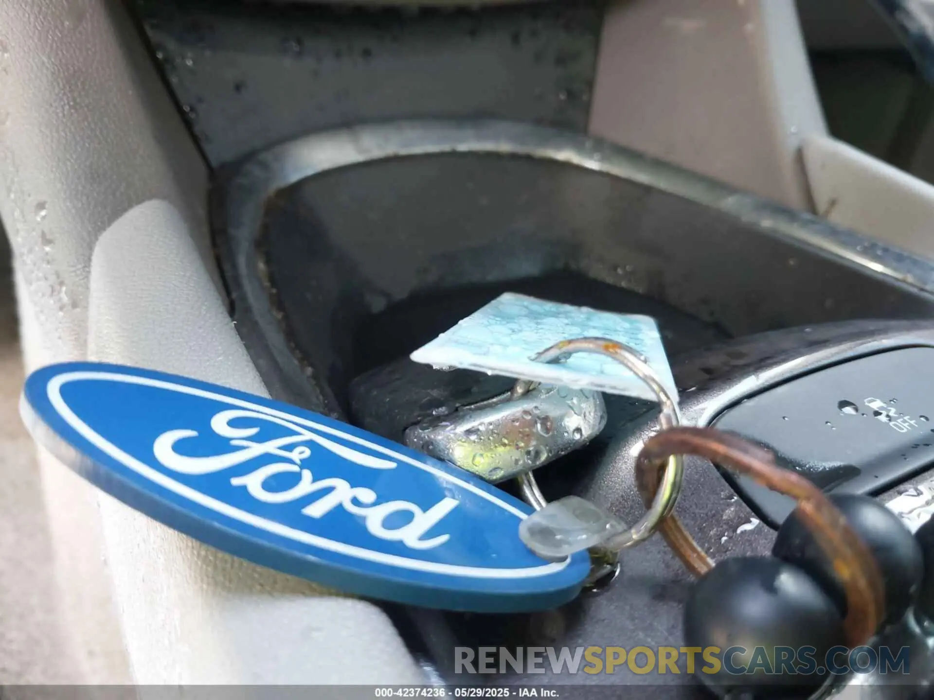 11 Photograph of a damaged car 1G1ZD5ST1NF184328 CHEVROLET MALIBU 2022
