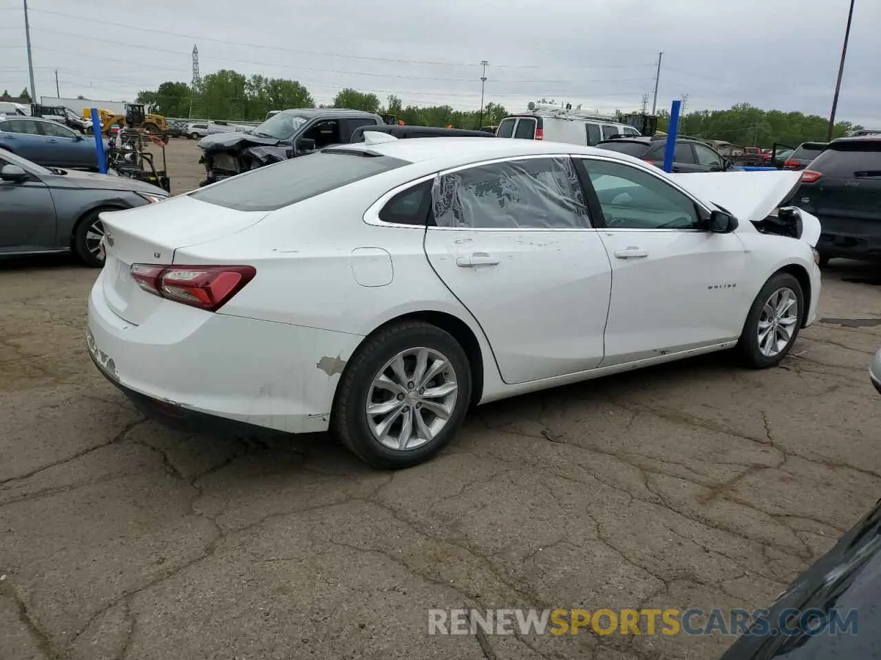 3 Photograph of a damaged car 1G1ZD5ST2NF132934 CHEVROLET MALIBU 2022