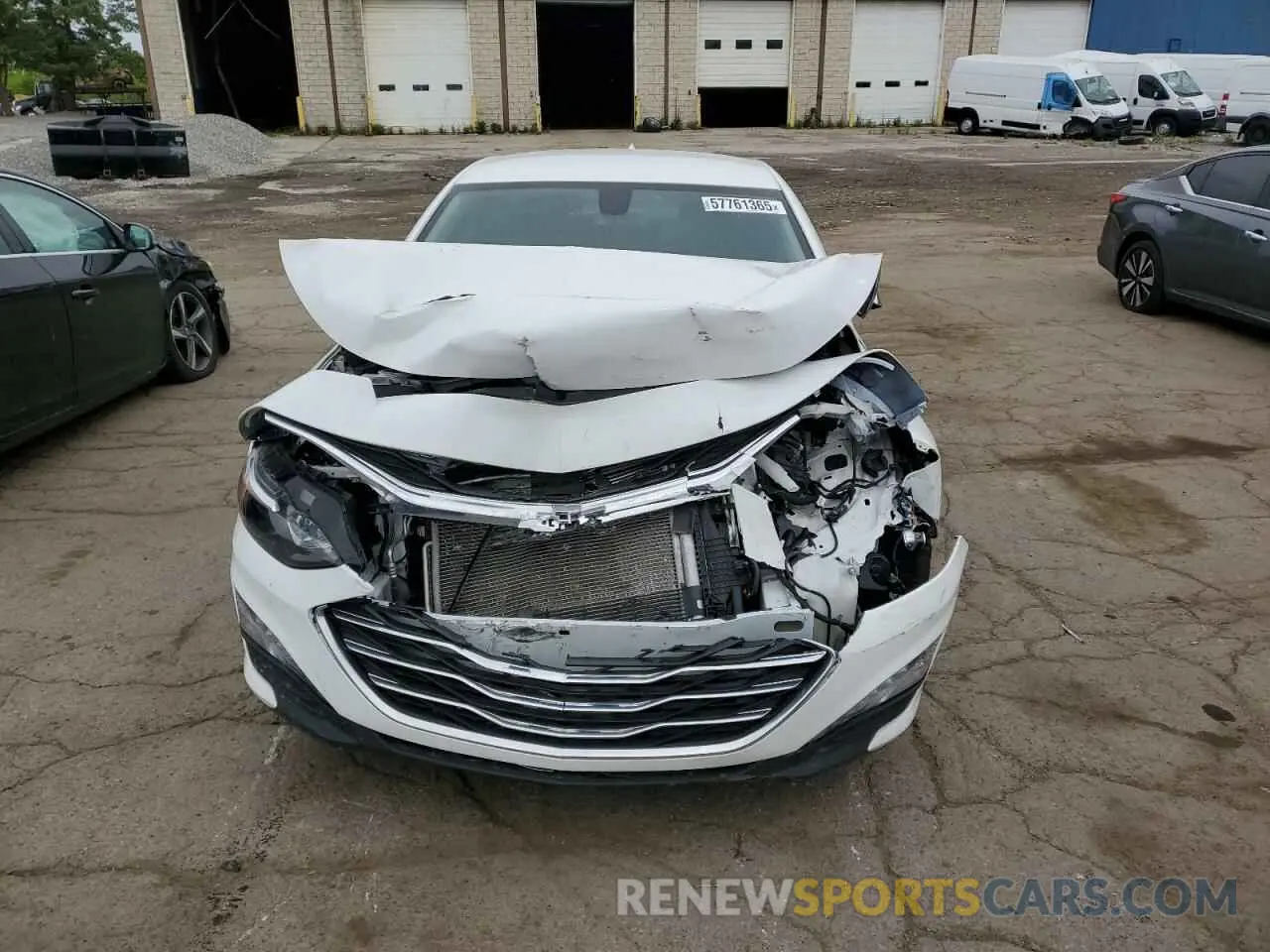 5 Photograph of a damaged car 1G1ZD5ST2NF132934 CHEVROLET MALIBU 2022